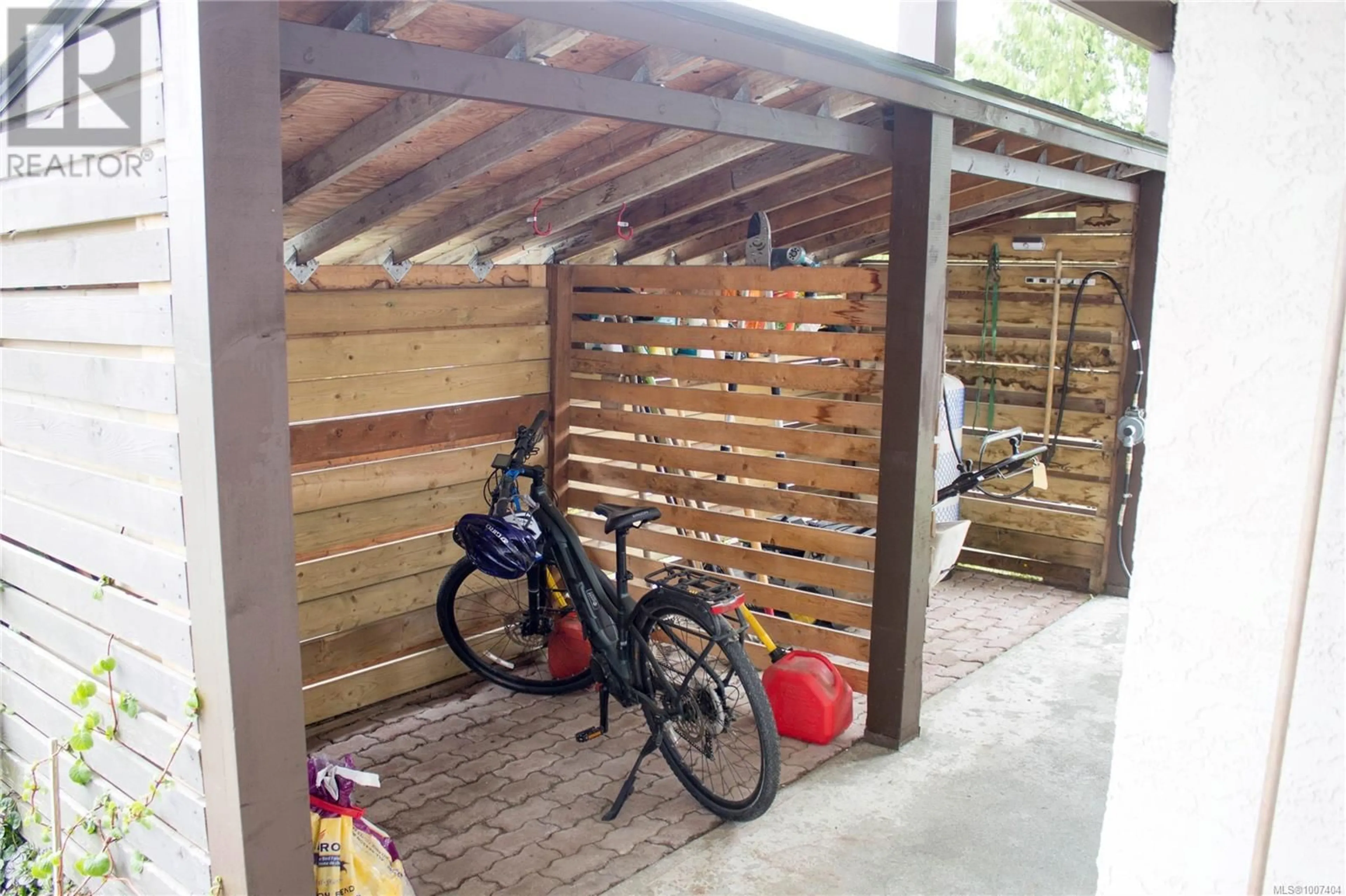 Unknown for 2141 CAMOSUN CRESCENT, Port McNeill British Columbia V0N2R0
