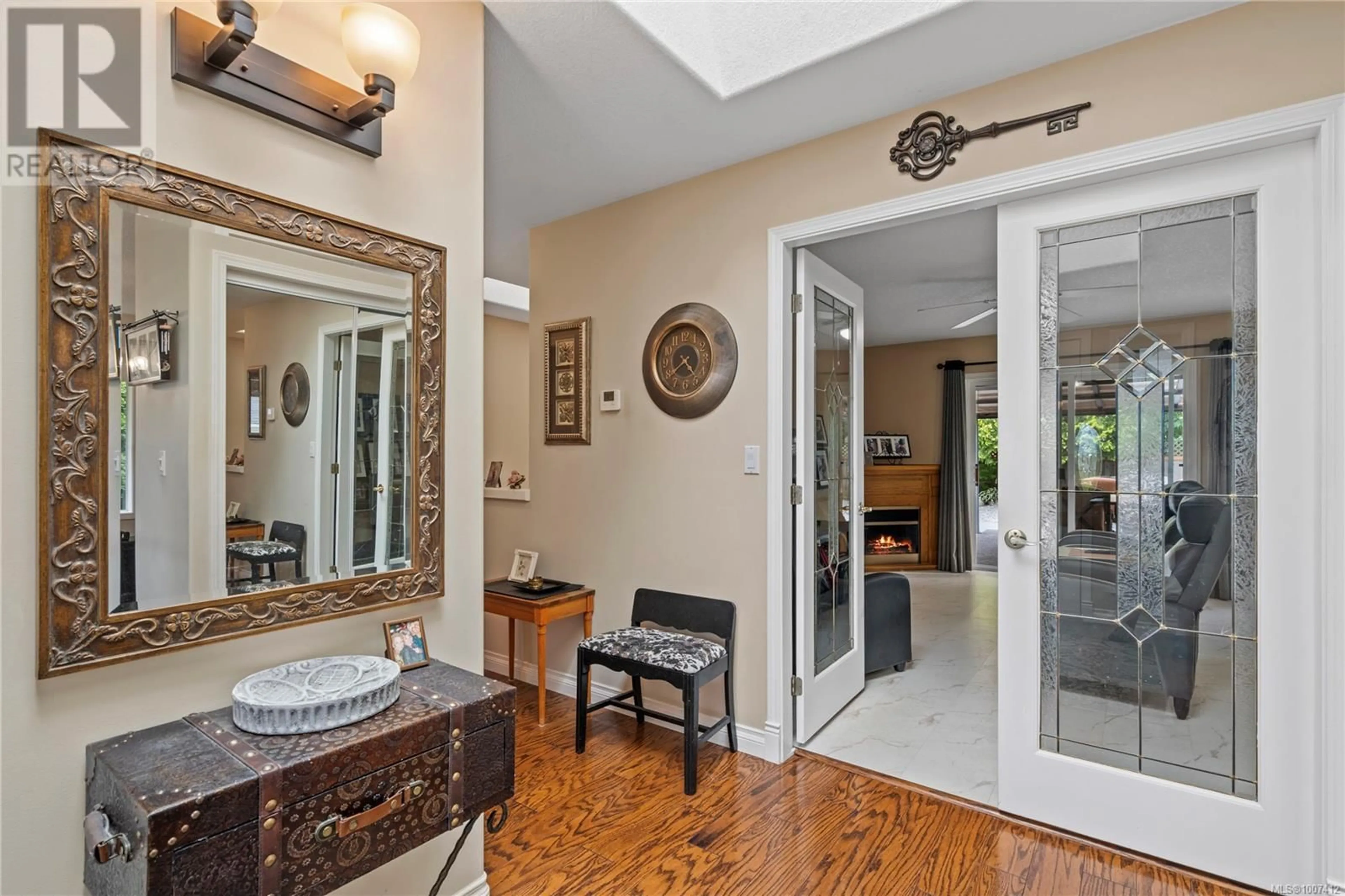 Indoor entryway for 1072 ROBERTON BOULEVARD, Parksville British Columbia V9P2N9