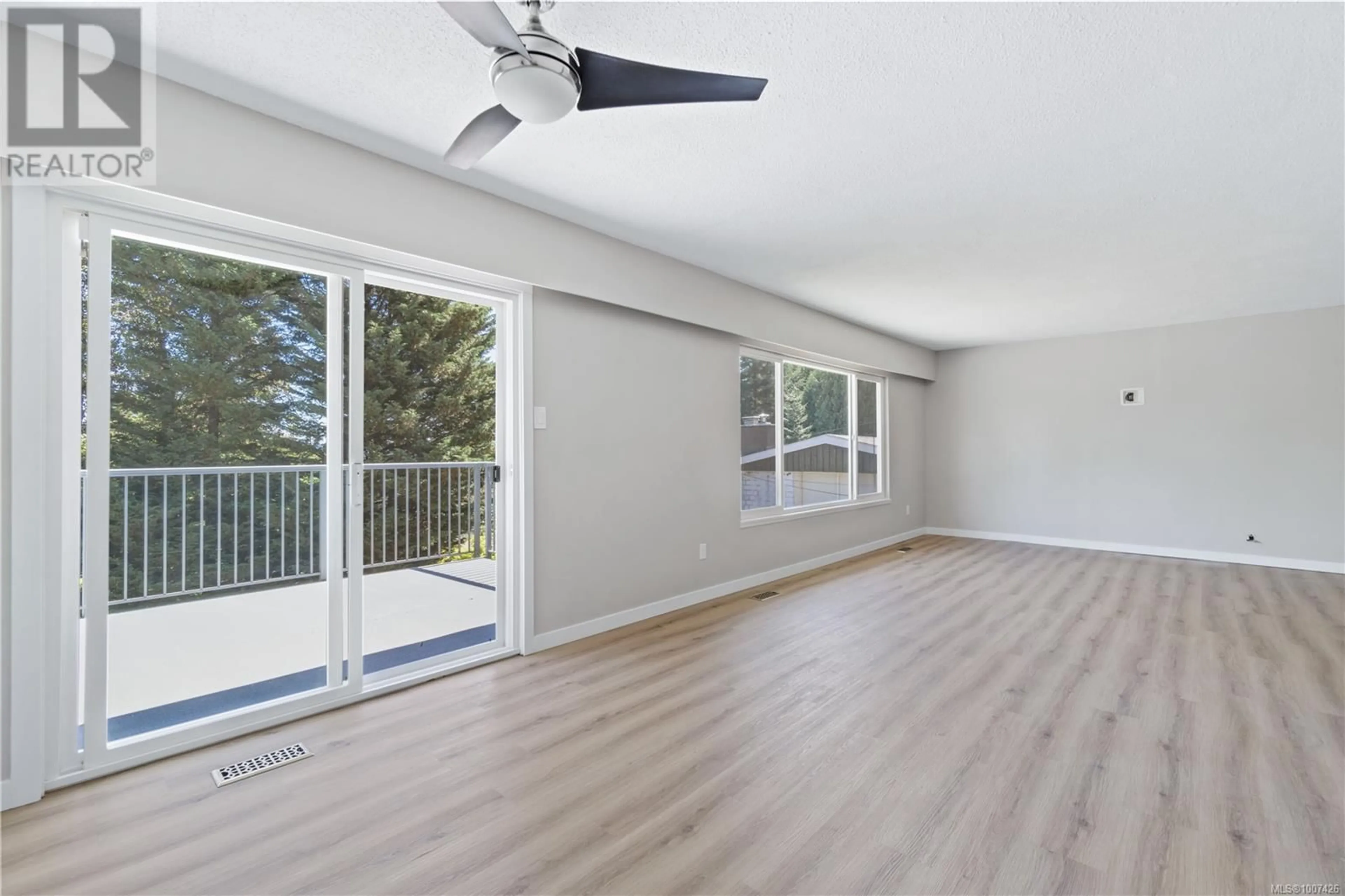 A pic of a room for 125 ARBUTUS CRESCENT, Ladysmith British Columbia V9G1T8