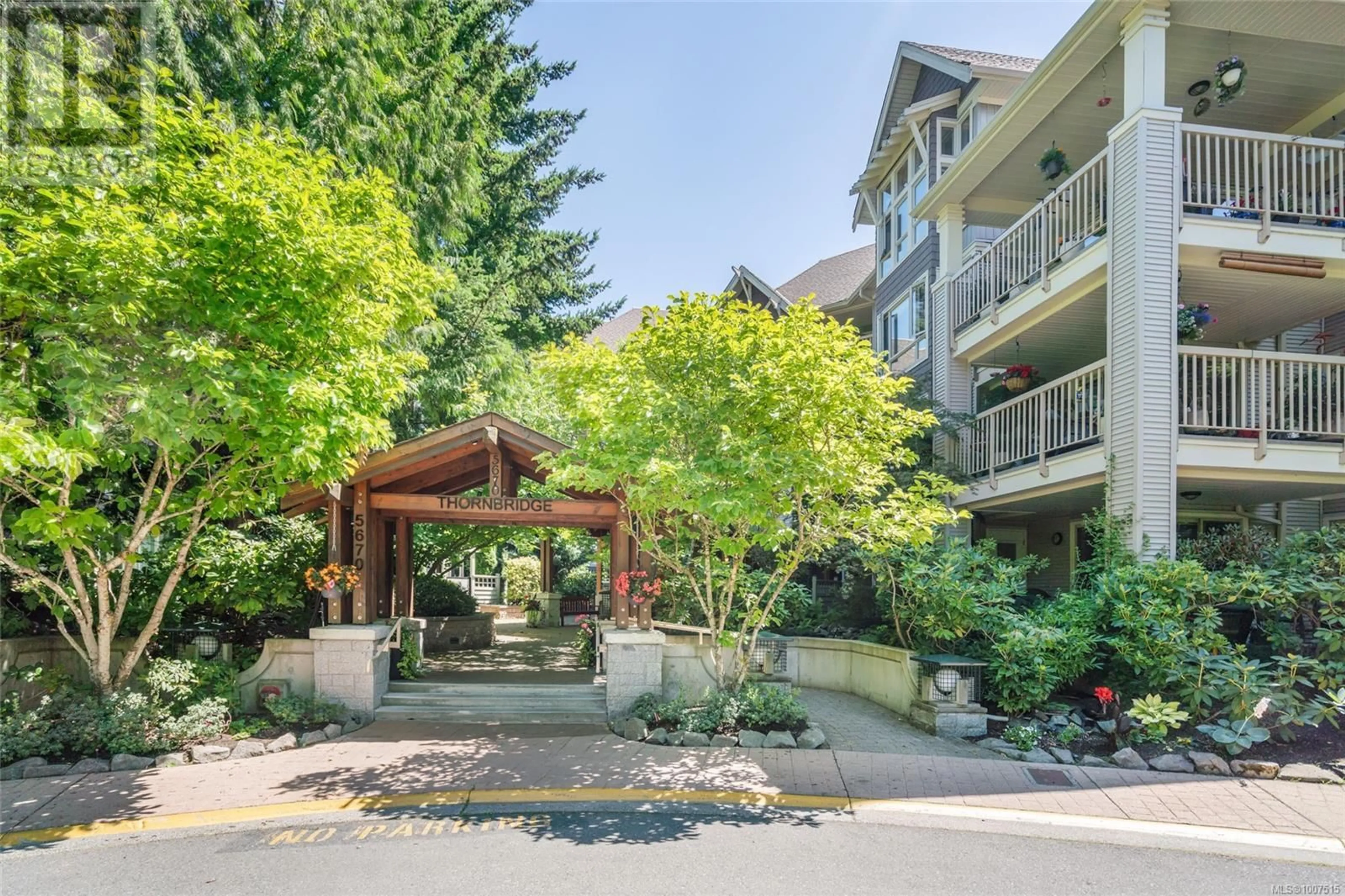 Patio, mountain view for 317 - 5670 EDGEWATER LANE, Nanaimo British Columbia V9T6K1