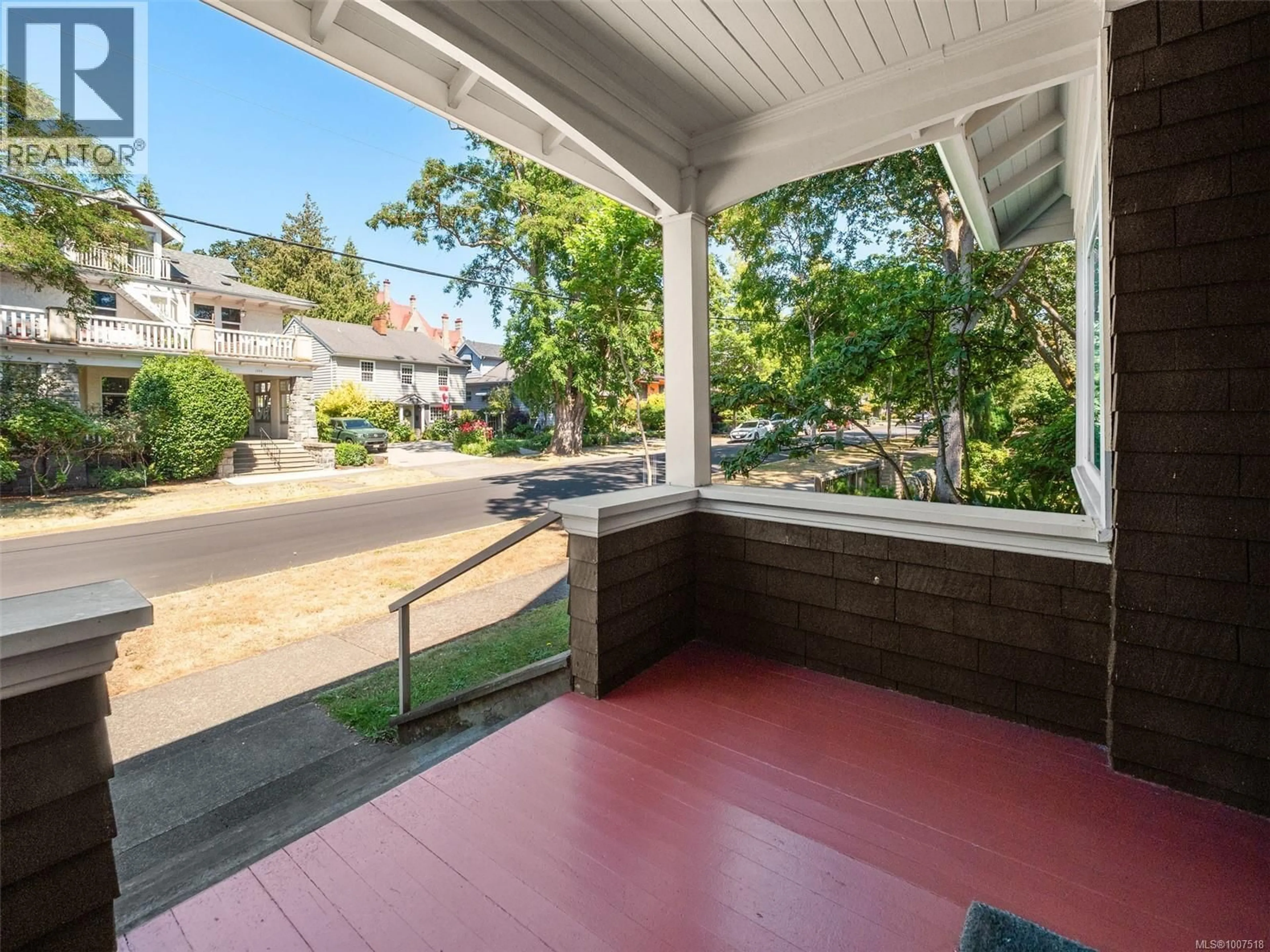 Patio, street for 1353 CRAIGDARROCH ROAD, Victoria British Columbia V8S2A6
