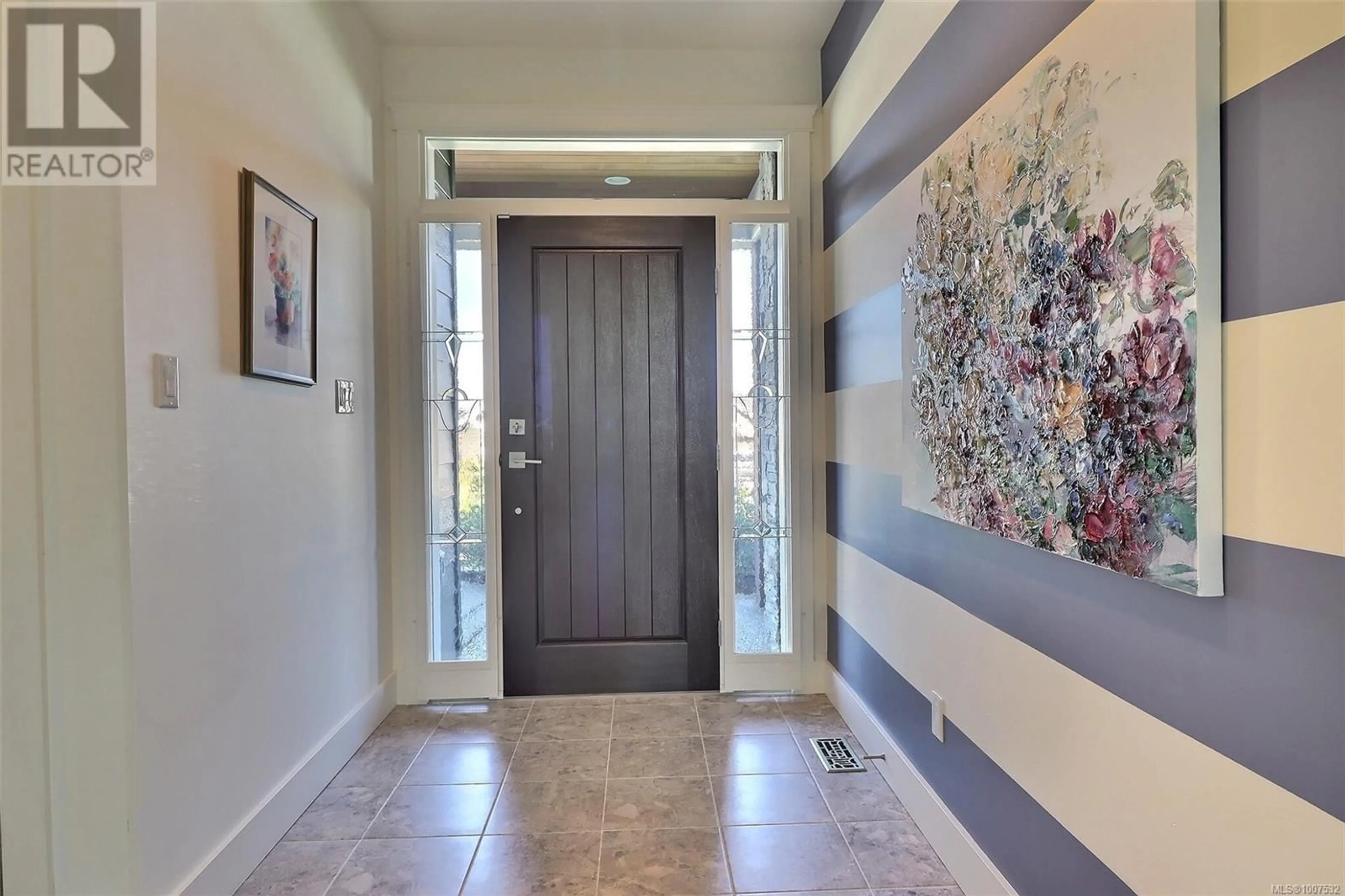 Indoor entryway for 473 RIDGEFIELD DRIVE, Parksville British Columbia V9P0E2