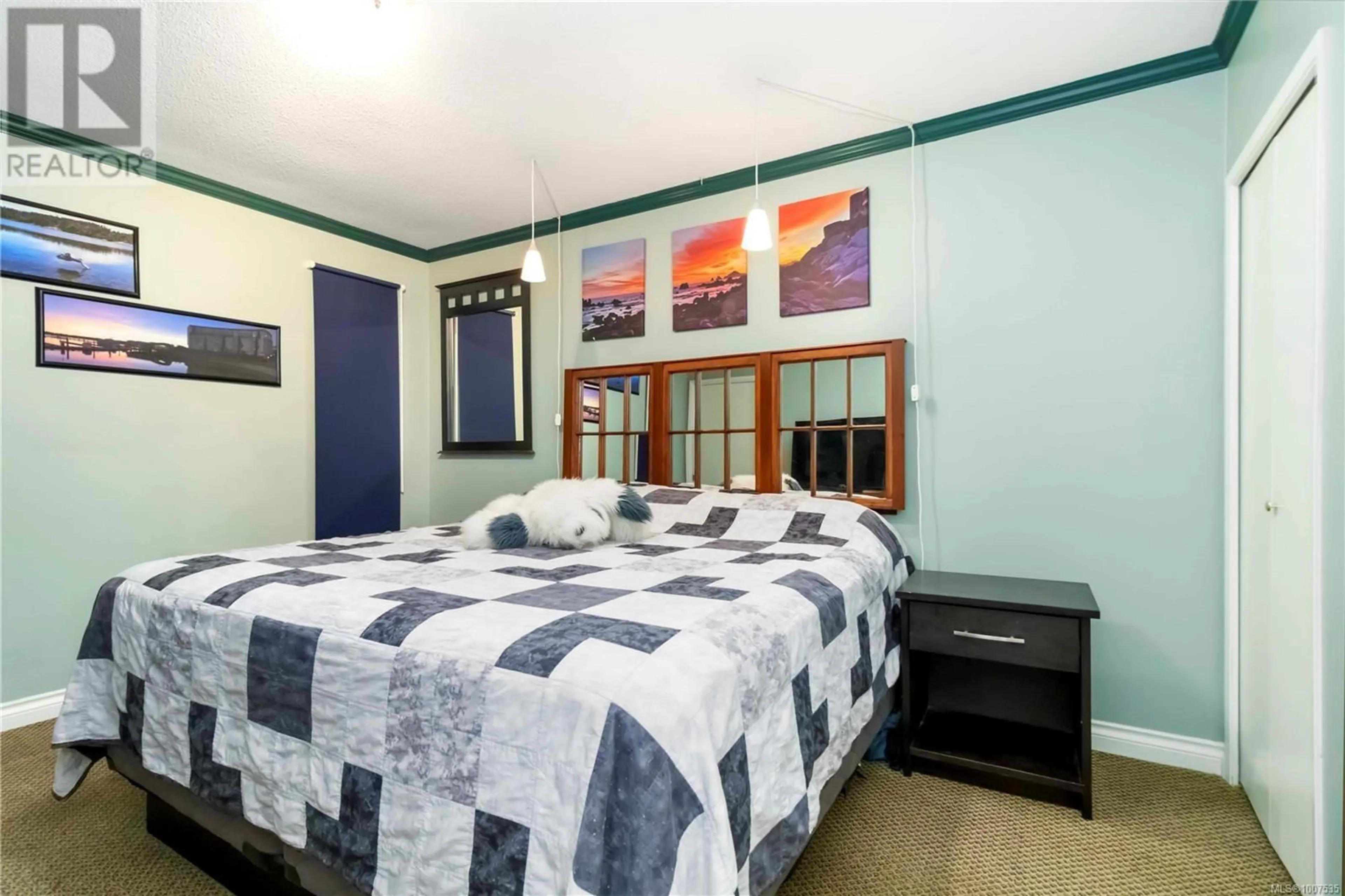 Bedroom with bed, unknown for 801 OLD ESQUIMALT ROAD, Esquimalt British Columbia V9A4W9