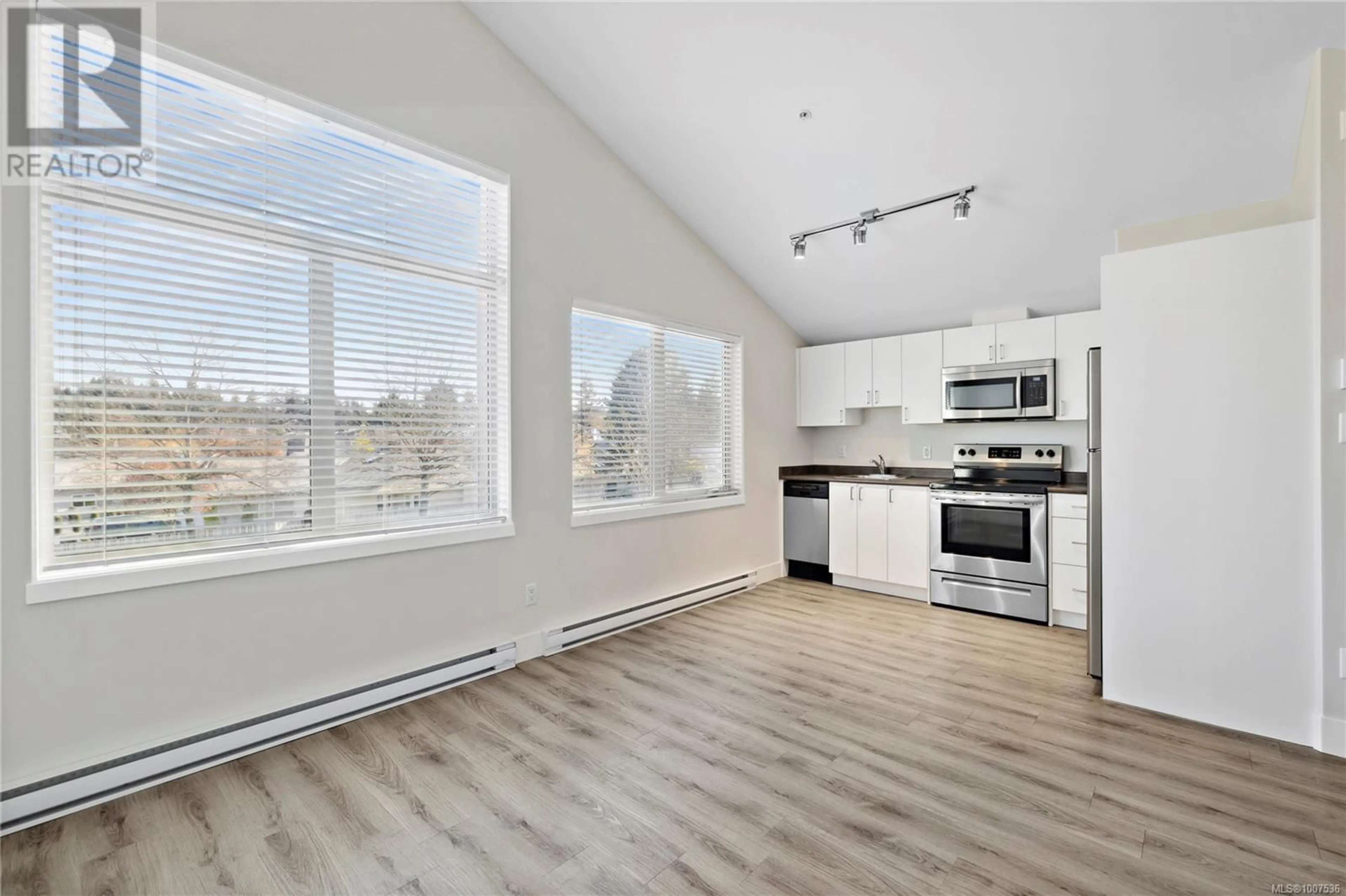 Open concept kitchen, unknown for 206 - 4535 UPLANDS DRIVE, Nanaimo British Columbia V9T6M8