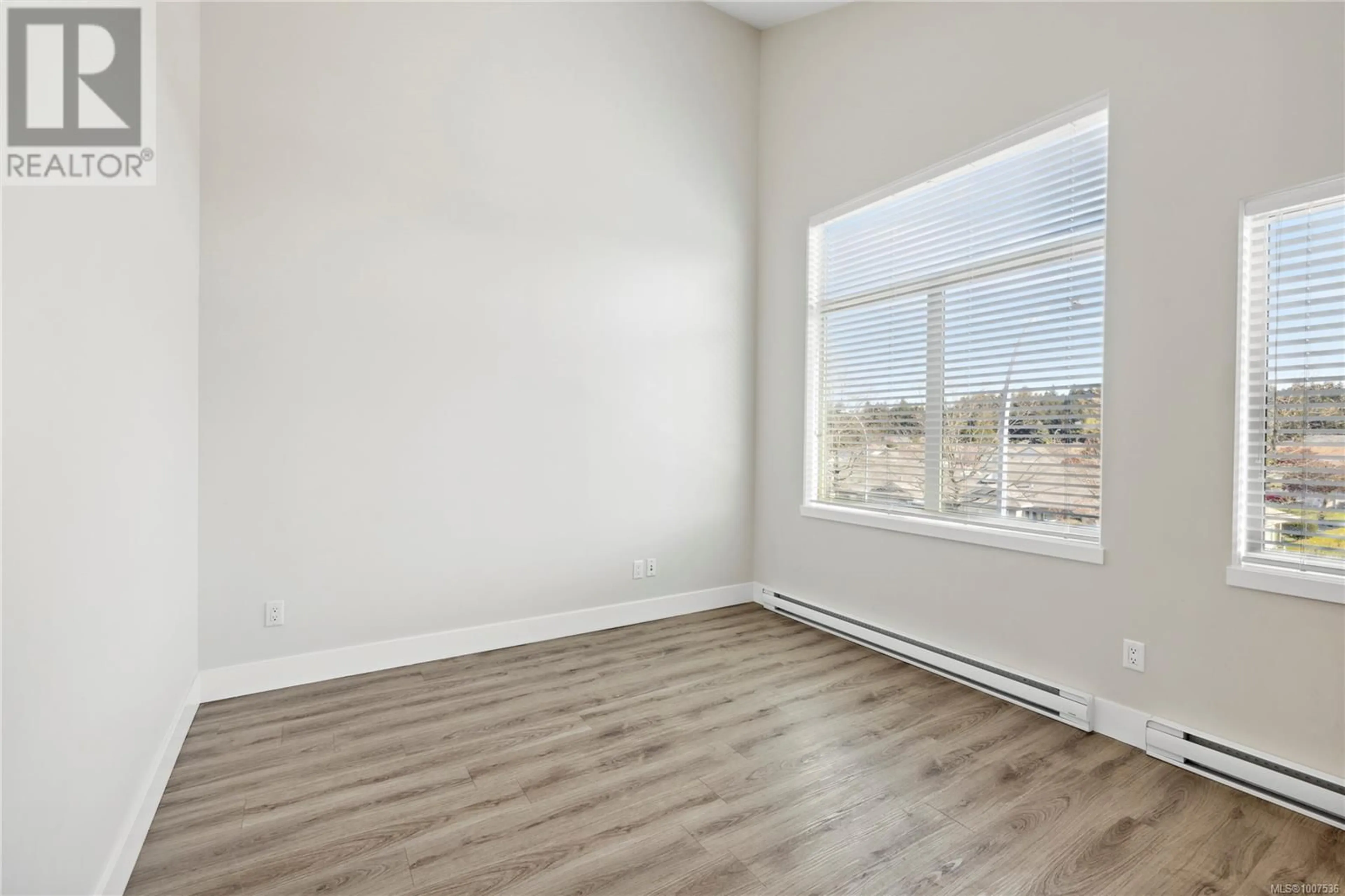 A pic of a room for 206 - 4535 UPLANDS DRIVE, Nanaimo British Columbia V9T6M8