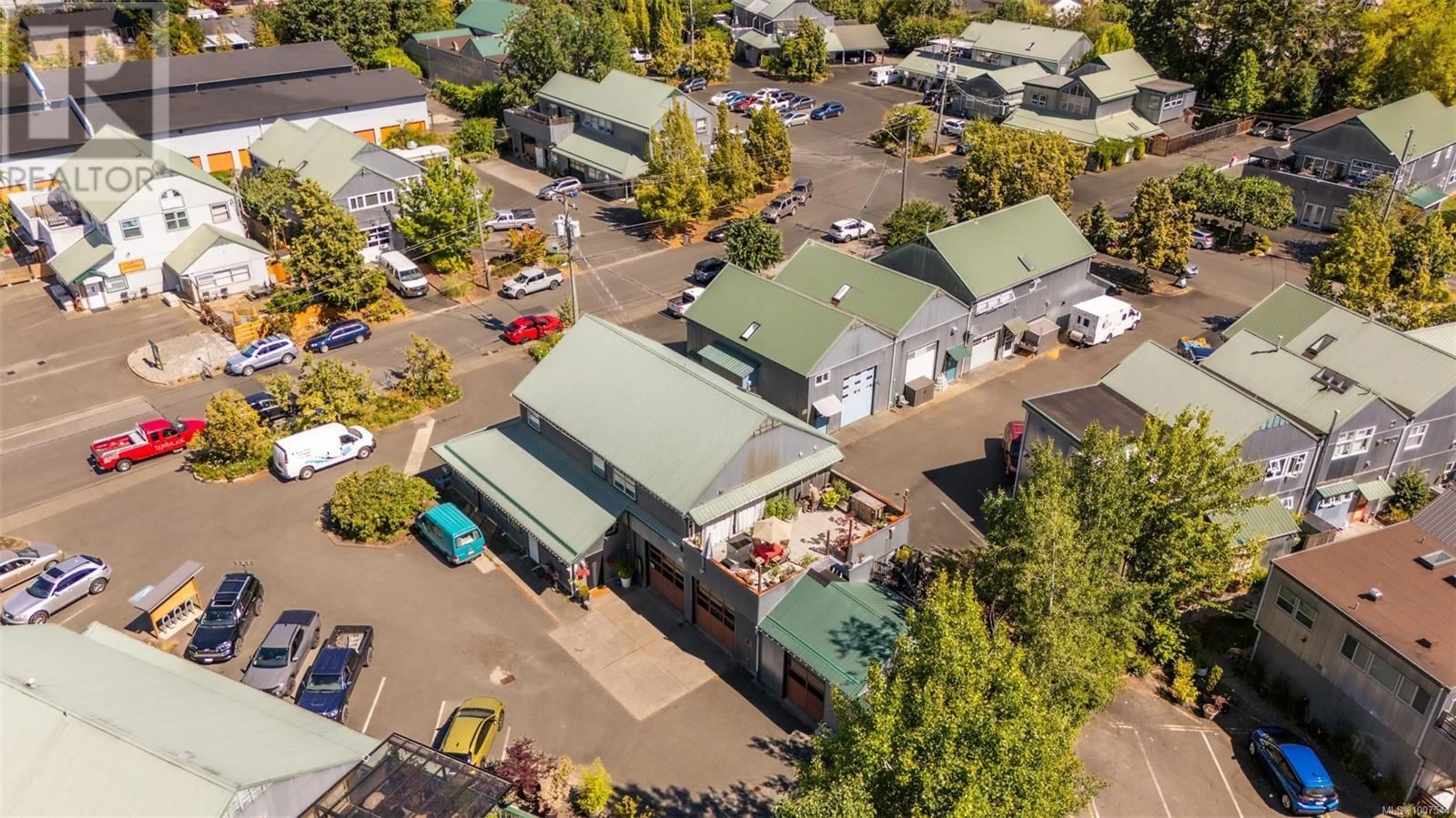 A pic from outside/outdoor area/front of a property/back of a property/a pic from drone, street for B - 2329 ROSEWALL CRESCENT, Courtenay British Columbia V9N8R9