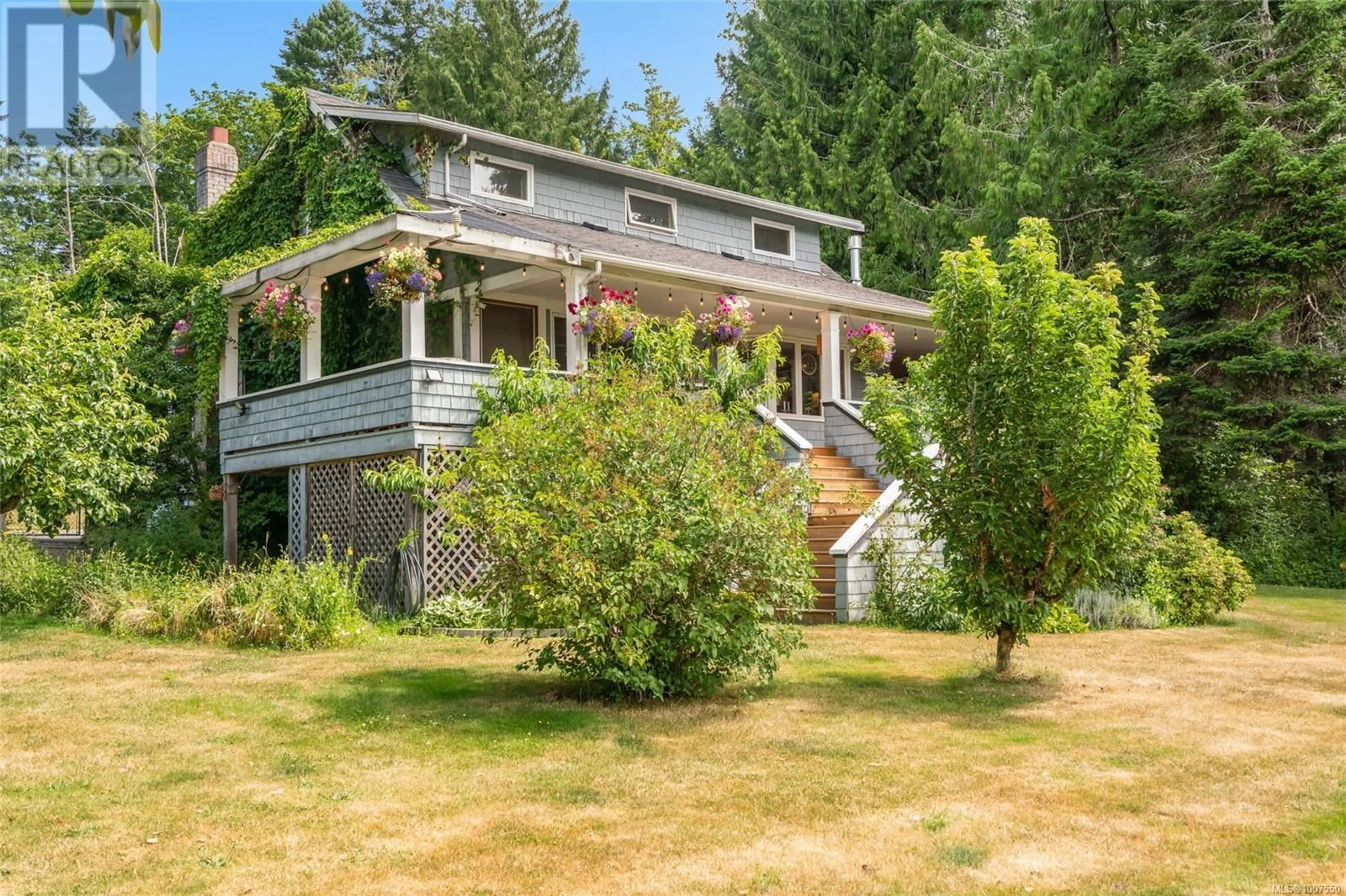 A pic from outside/outdoor area/front of a property/back of a property/a pic from drone, unknown for 4287 SHELL BEACH ROAD, Ladysmith British Columbia V9G1M8