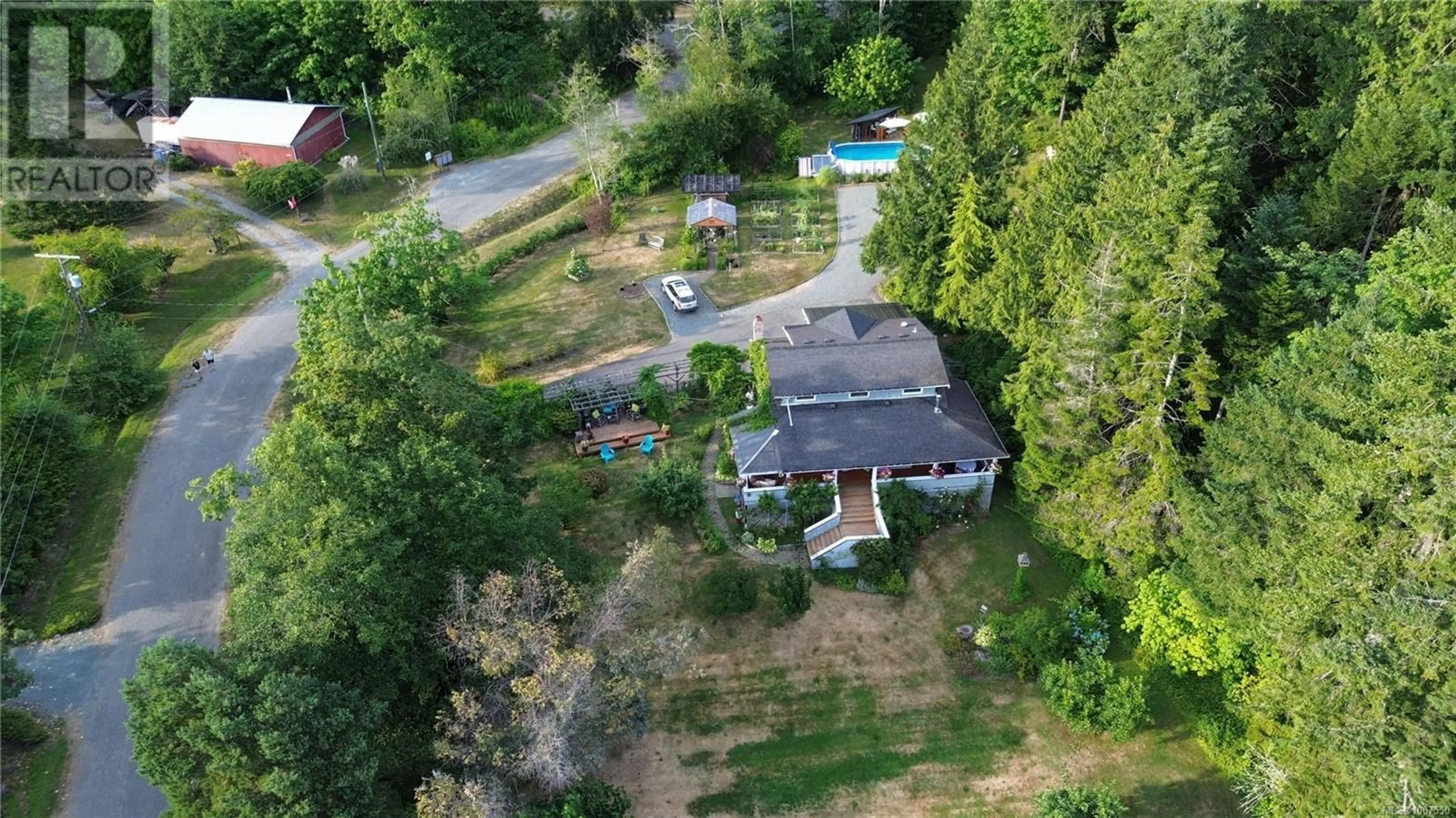 A pic from outside/outdoor area/front of a property/back of a property/a pic from drone, unknown for 4287 SHELL BEACH ROAD, Ladysmith British Columbia V9G1M8