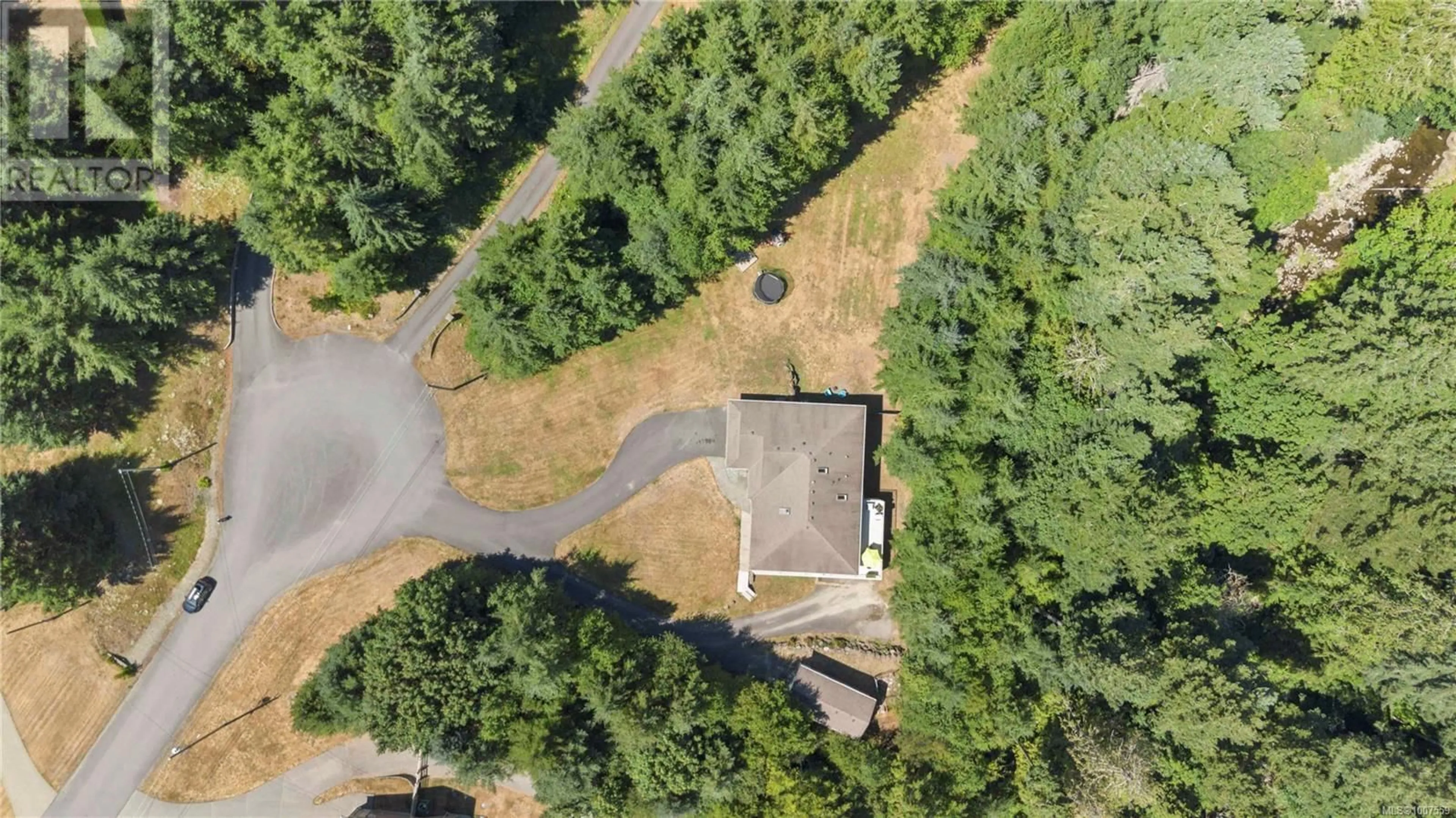 A pic from outside/outdoor area/front of a property/back of a property/a pic from drone, unknown for 7230 HELEN PLACE, Sooke British Columbia V9Z0J5