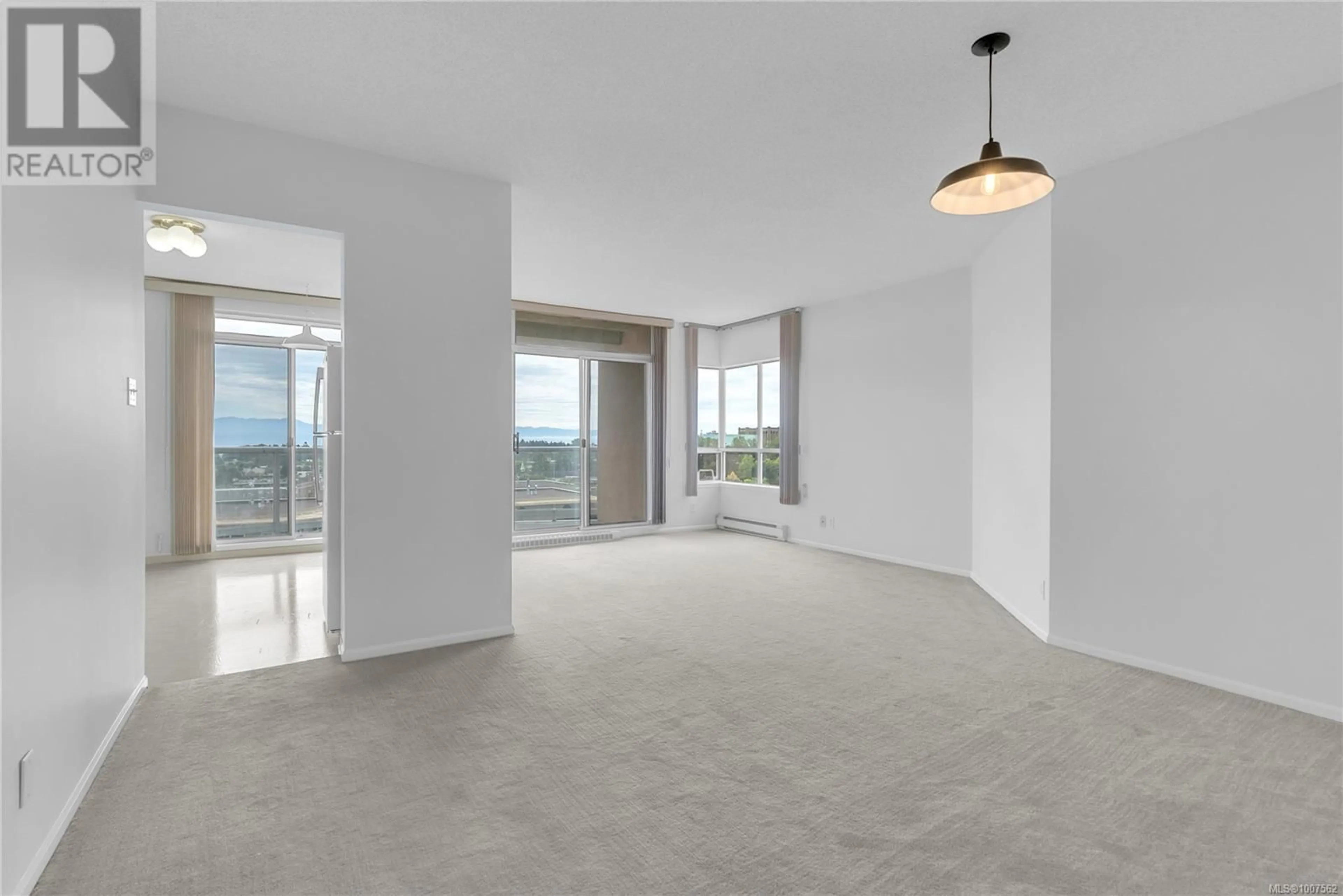 Unknown for 1301 - 1020 VIEW STREET, Victoria British Columbia V8V4Y4
