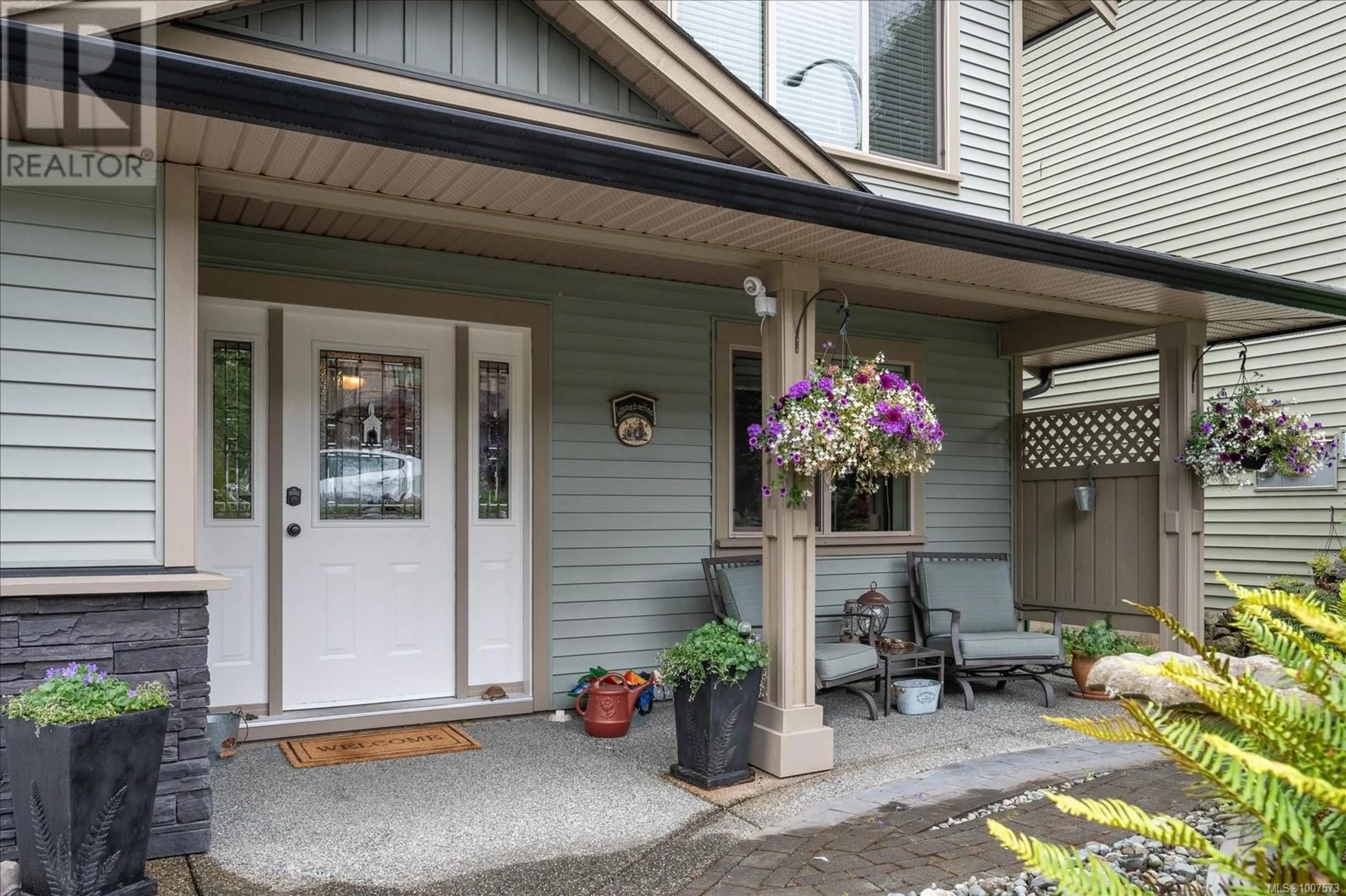 Indoor entryway for 1731 TREVORS ROAD, Nanaimo British Columbia V9X0A8