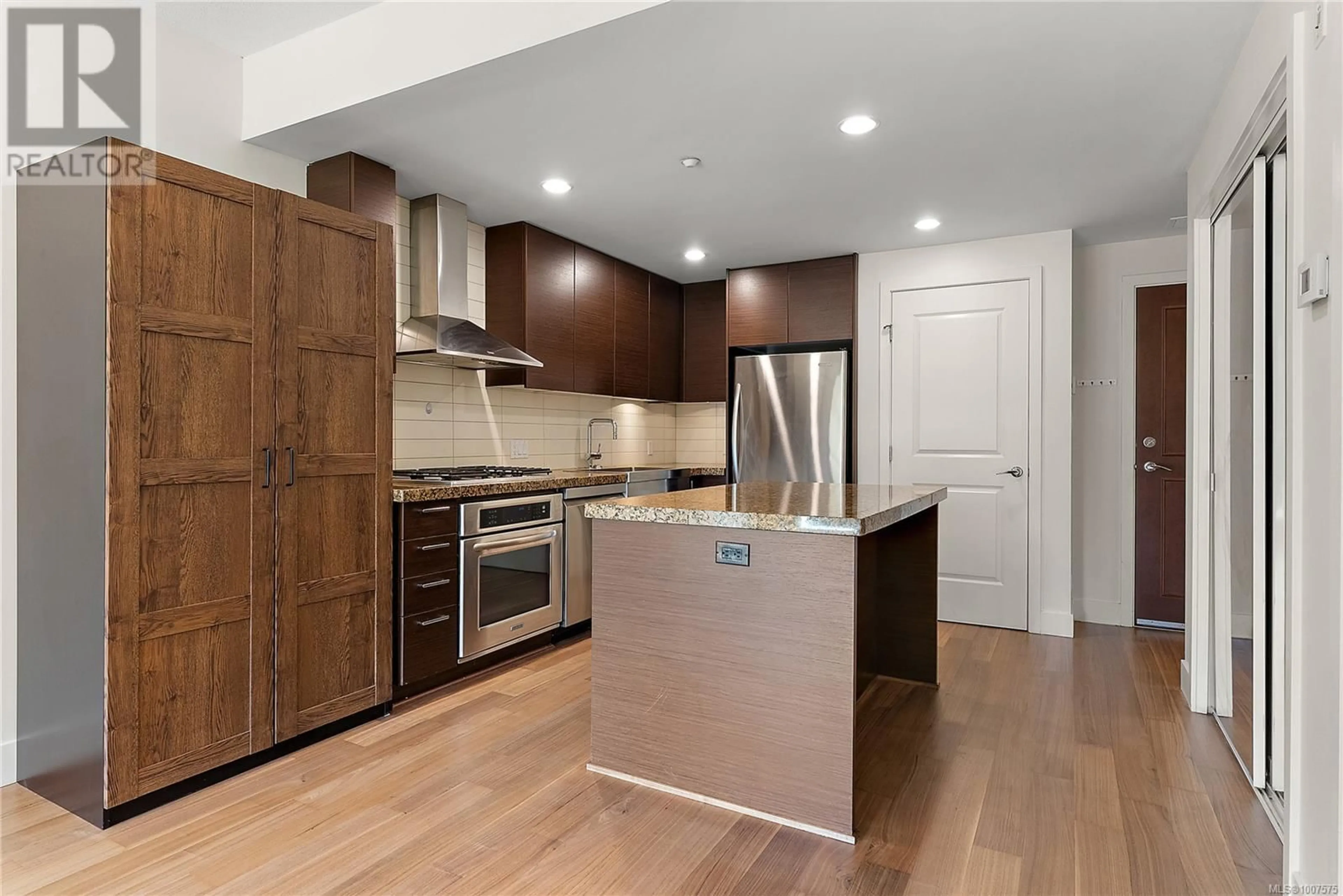 Open concept kitchen, unknown for 419 - 1400 LYNBURNE PLACE, Langford British Columbia V9B0A4