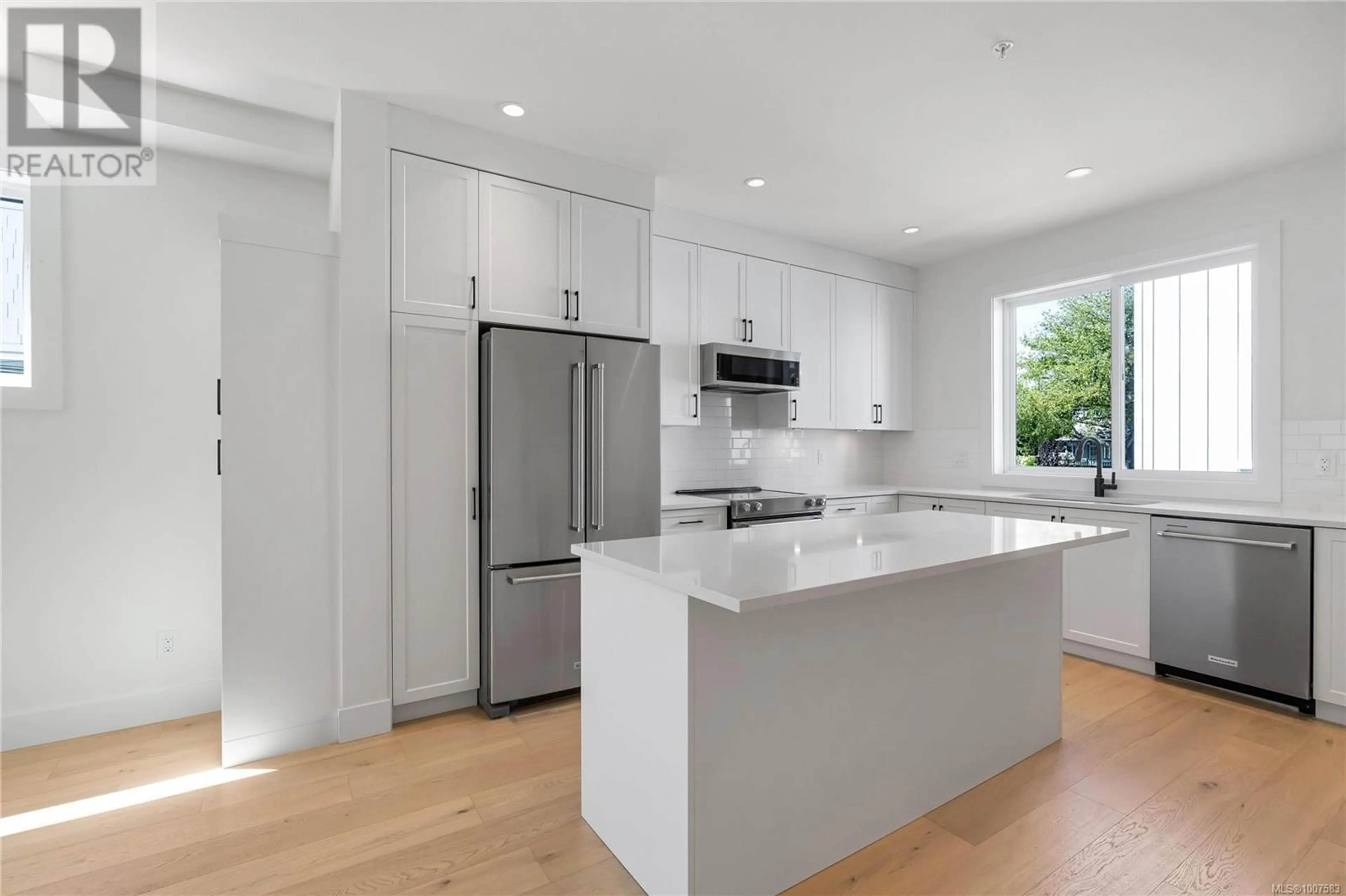 Open concept kitchen, unknown for 5 - 10145 FIFTH STREET, Sidney British Columbia V8L2X8
