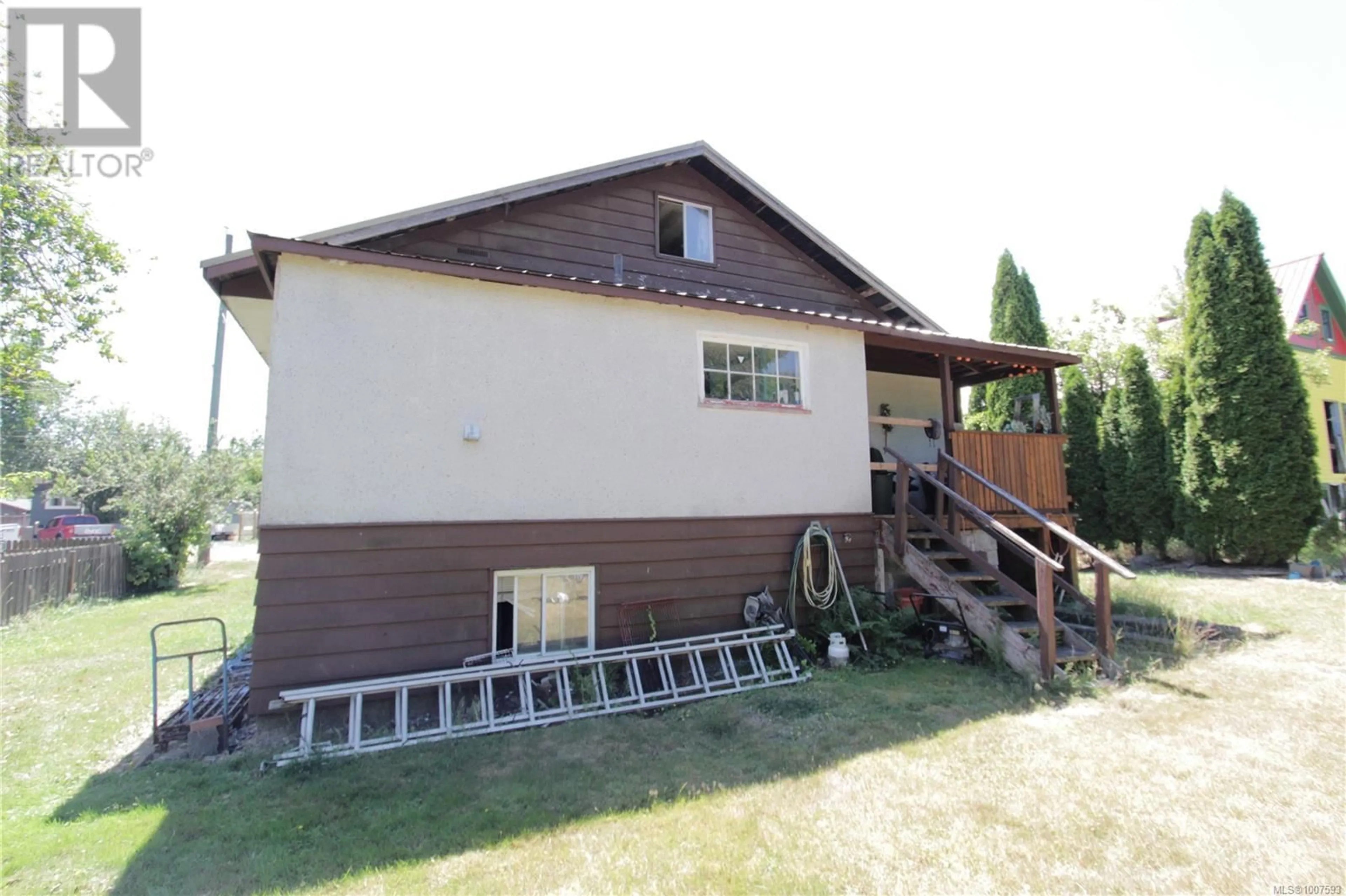 Unknown for 2768 DERWENT AVENUE, Cumberland British Columbia V0R1S0