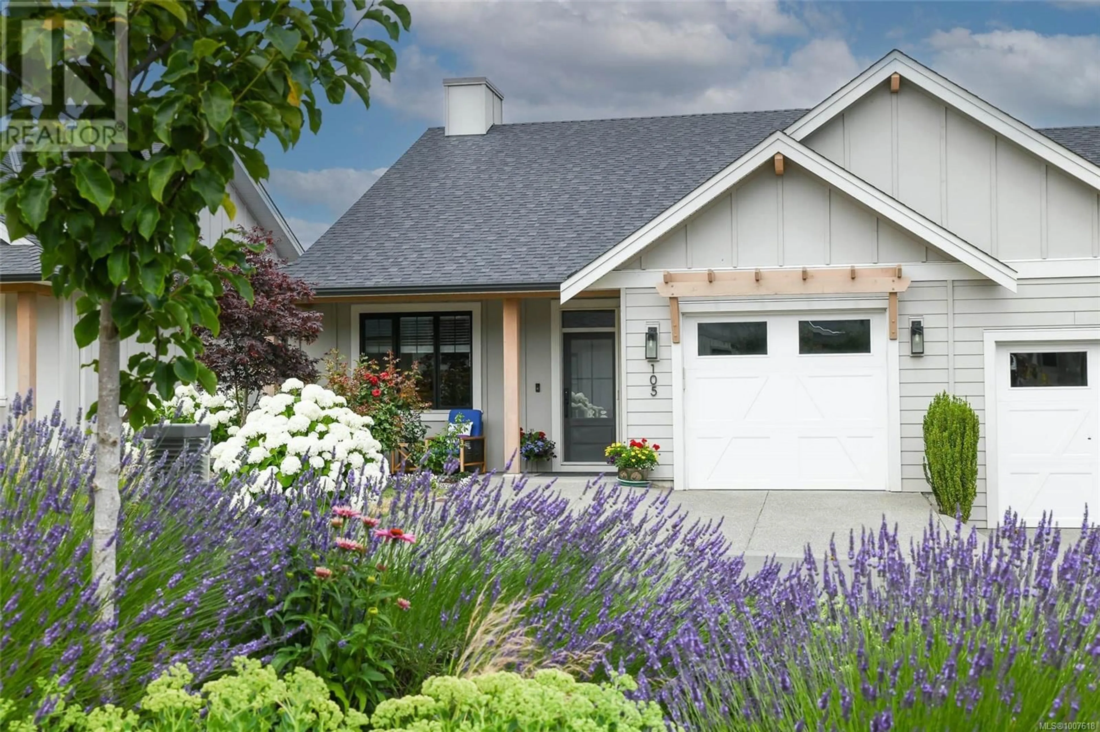 Home with vinyl exterior material, street for 105 - 4098 BUCKSTONE ROAD, Courtenay British Columbia V9N0H2