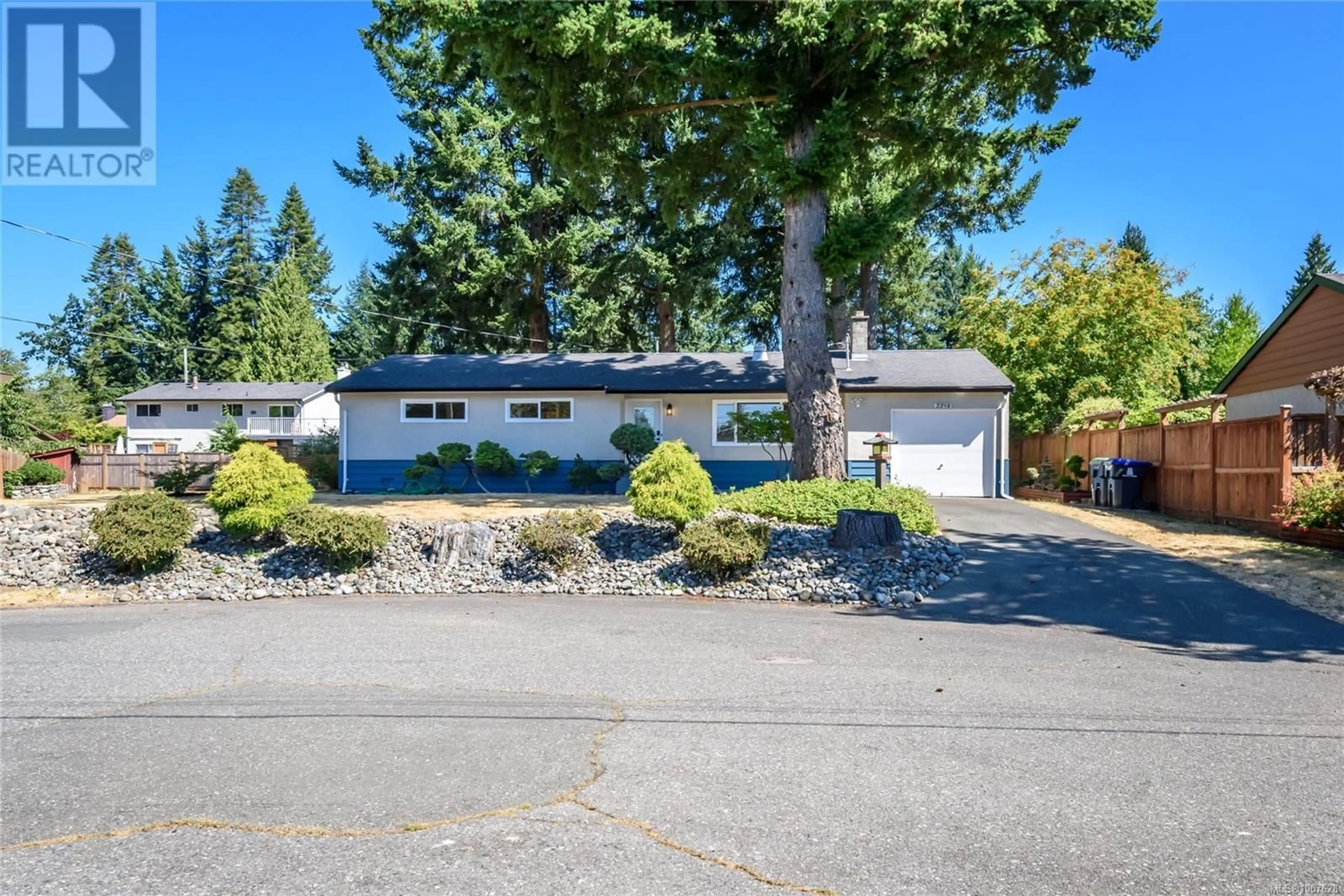 Unknown for 2258 APRIL PLACE, Comox British Columbia V9M1K1