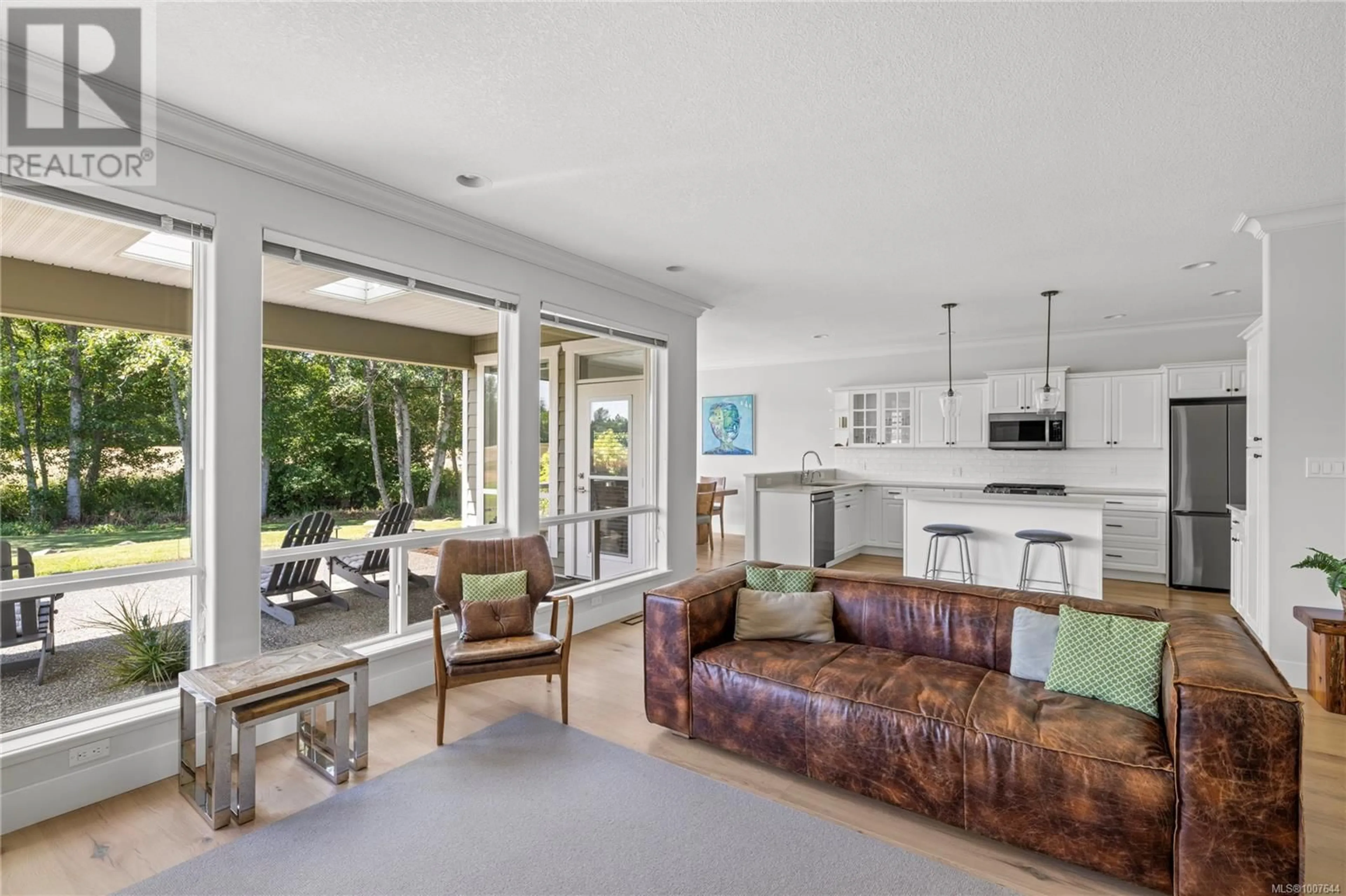 Unknown for 636 MORNINGSTAR DRIVE, Parksville British Columbia V9P2W3