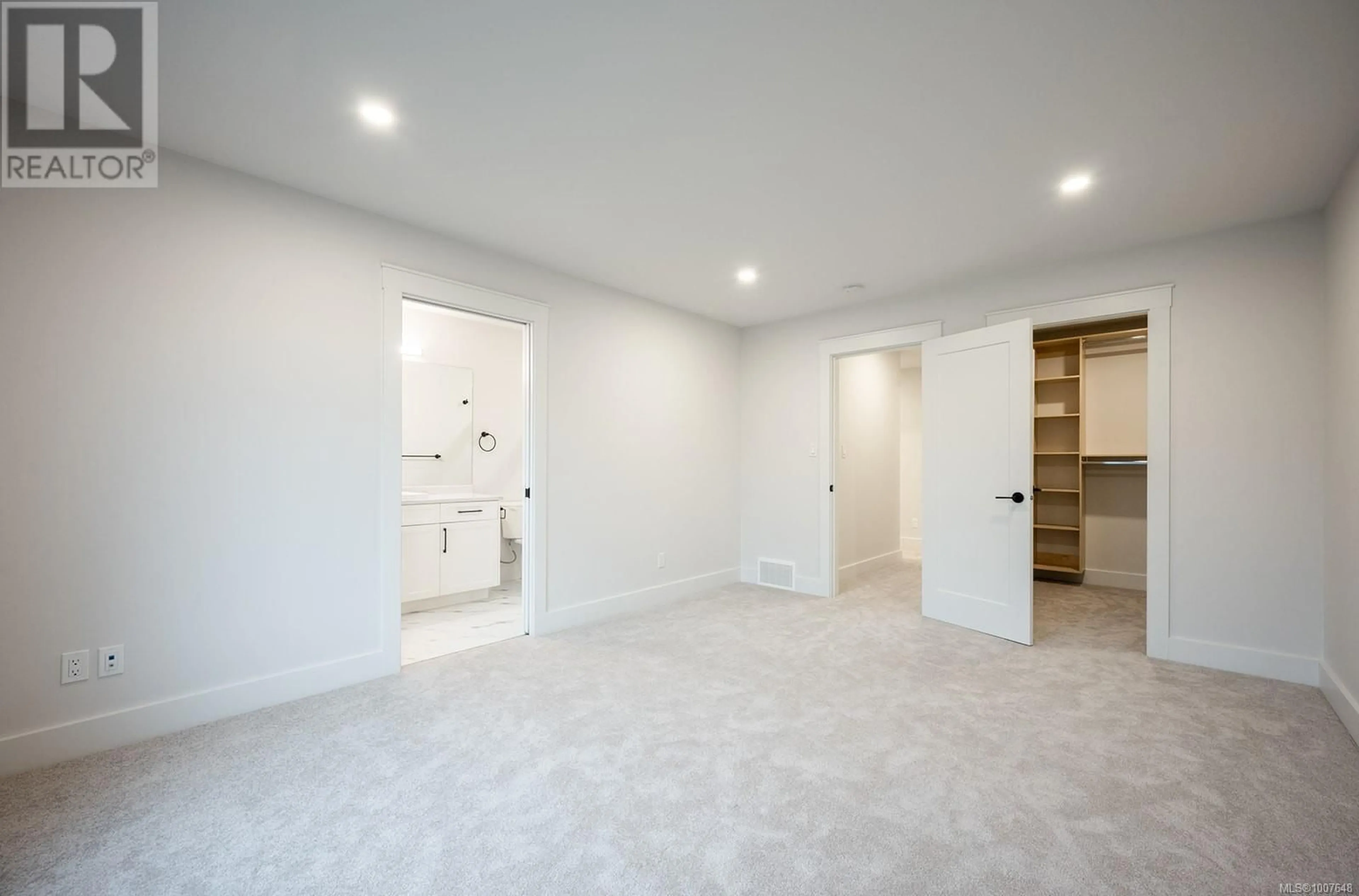 A pic of a room for 27 - 1090 EVERGREEN ROAD, Campbell River British Columbia V9W3R9