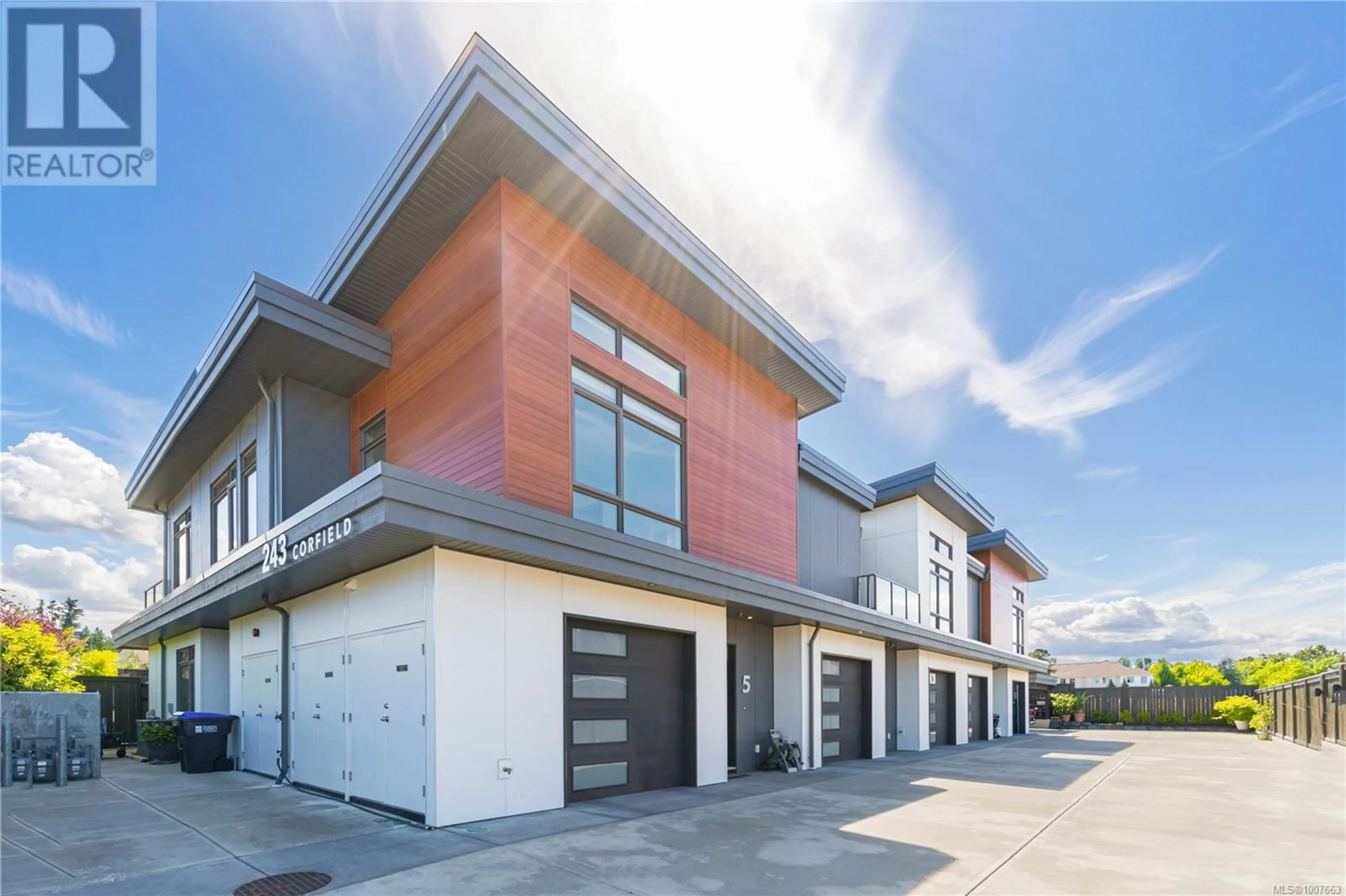 Unknown for 5 - 243 CORFIELD STREET SOUTH, Parksville British Columbia V9P1M3