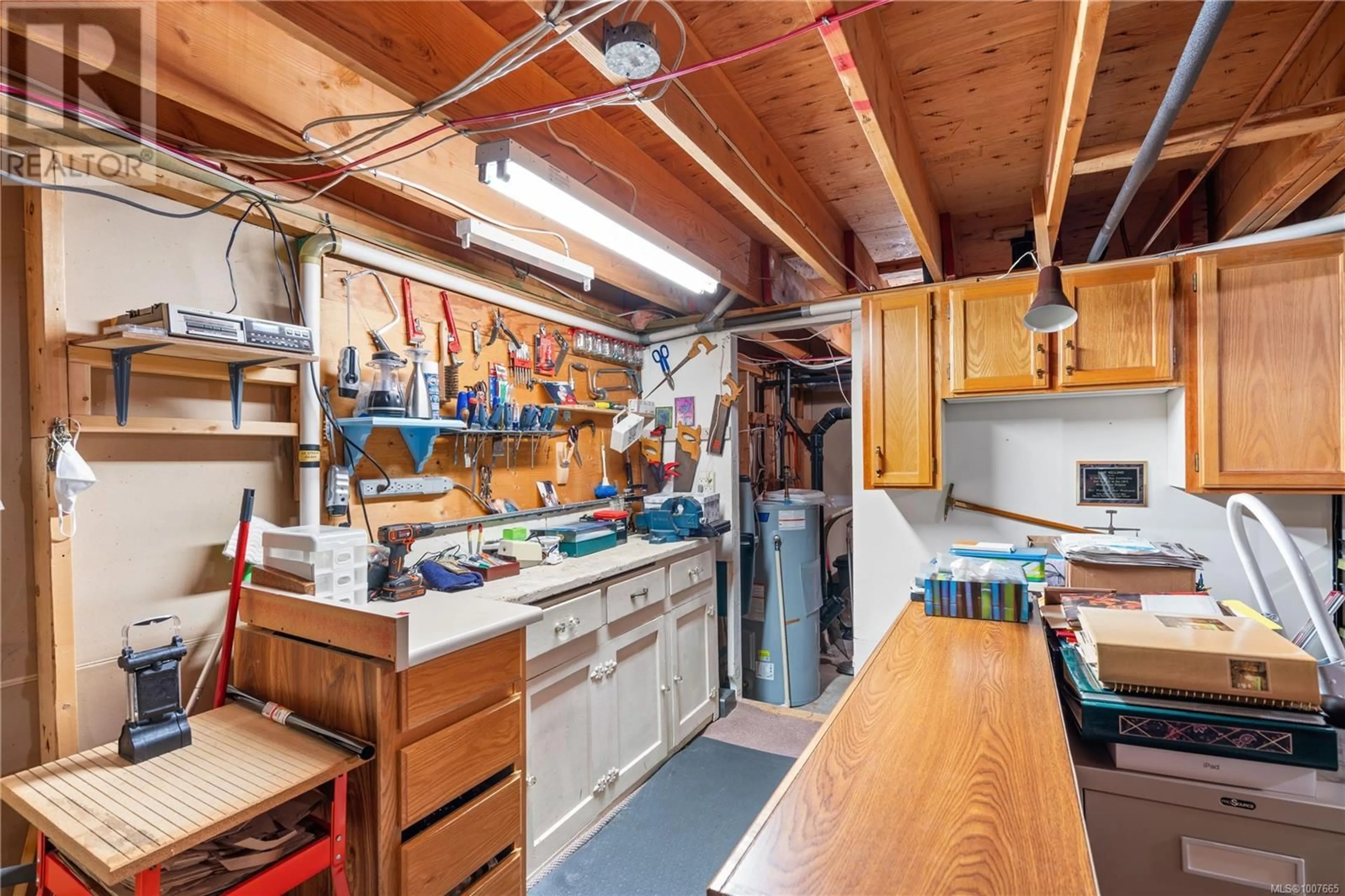 Unknown for 64 - 901 KENTWOOD LANE, Saanich British Columbia V8Y2Y6