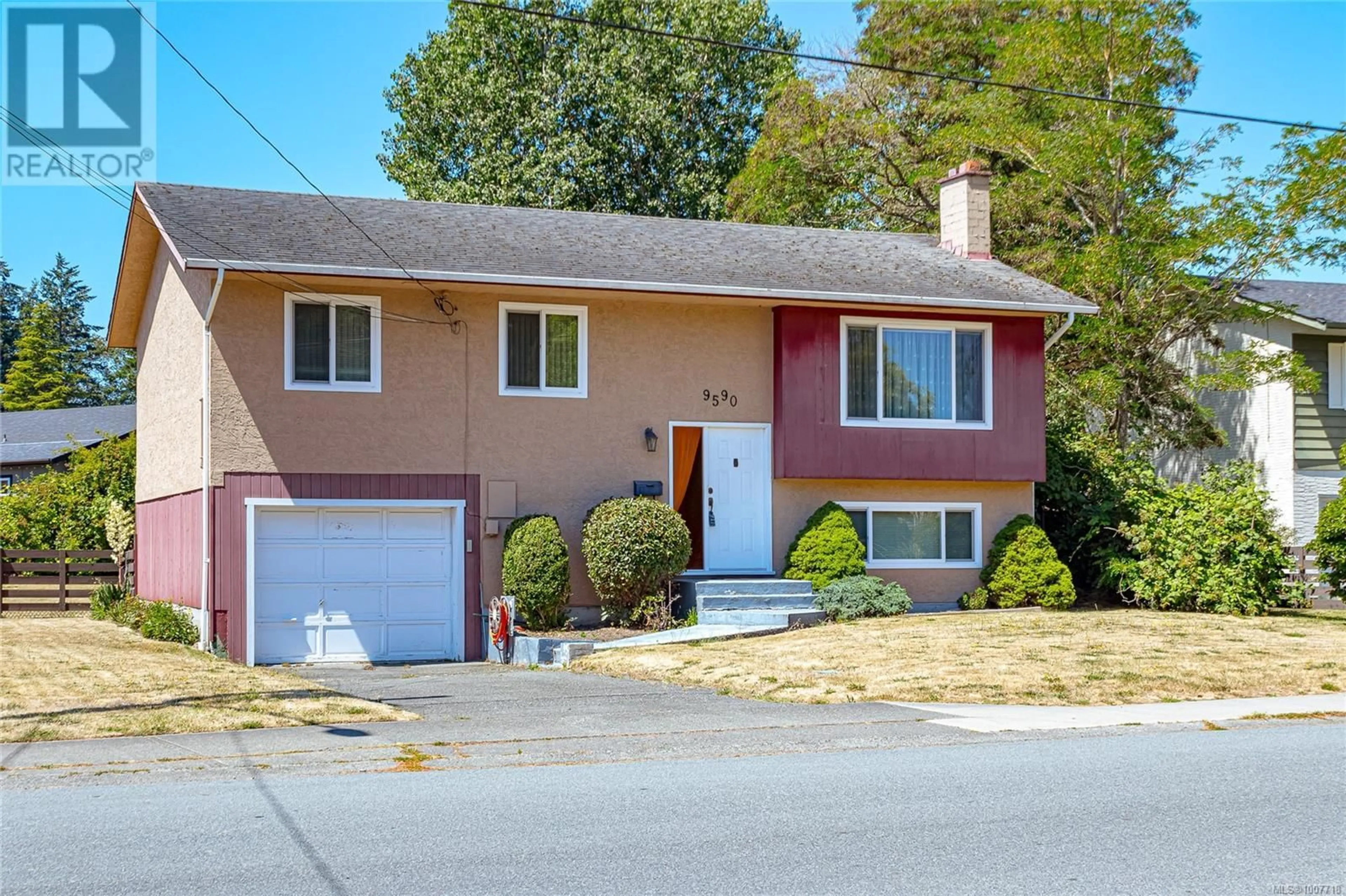 Home with vinyl exterior material, street for 9590 EPCO DRIVE, Sidney British Columbia V8L2T2