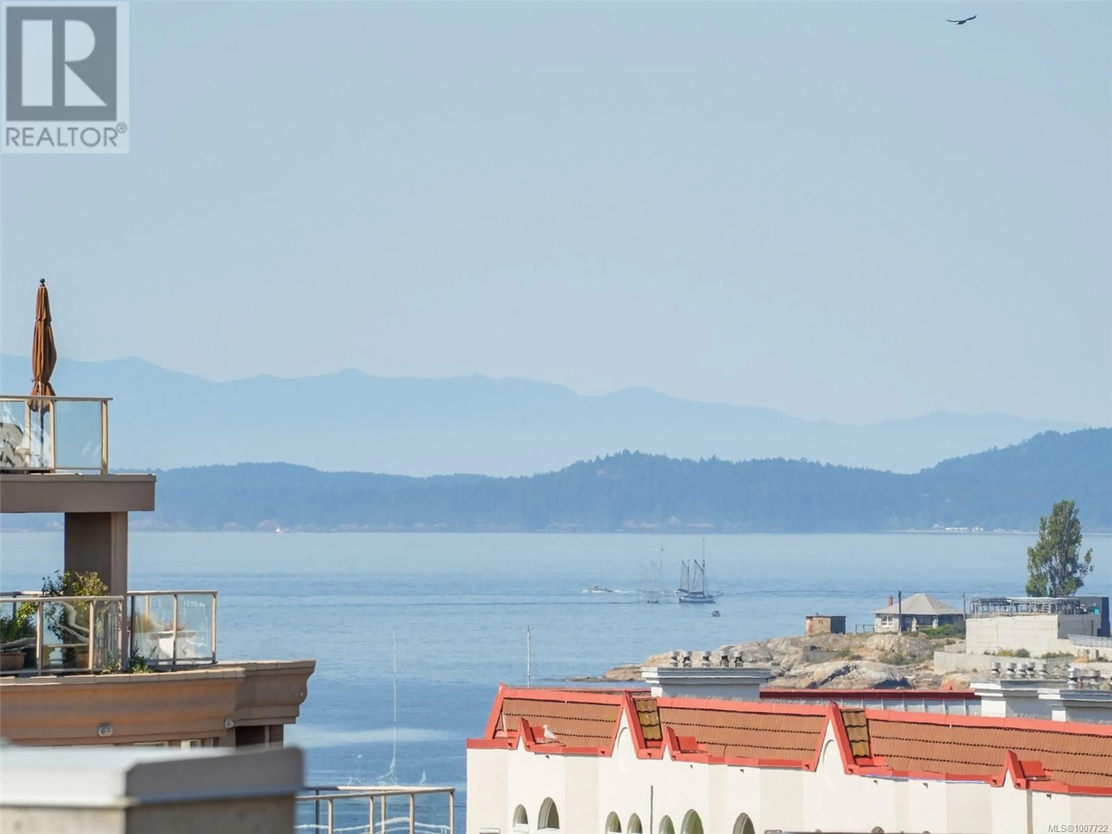 Balcony in the apartment, water/lake/river/ocean view for 206 - 100 SAGHALIE ROAD, Victoria British Columbia V9A0A1