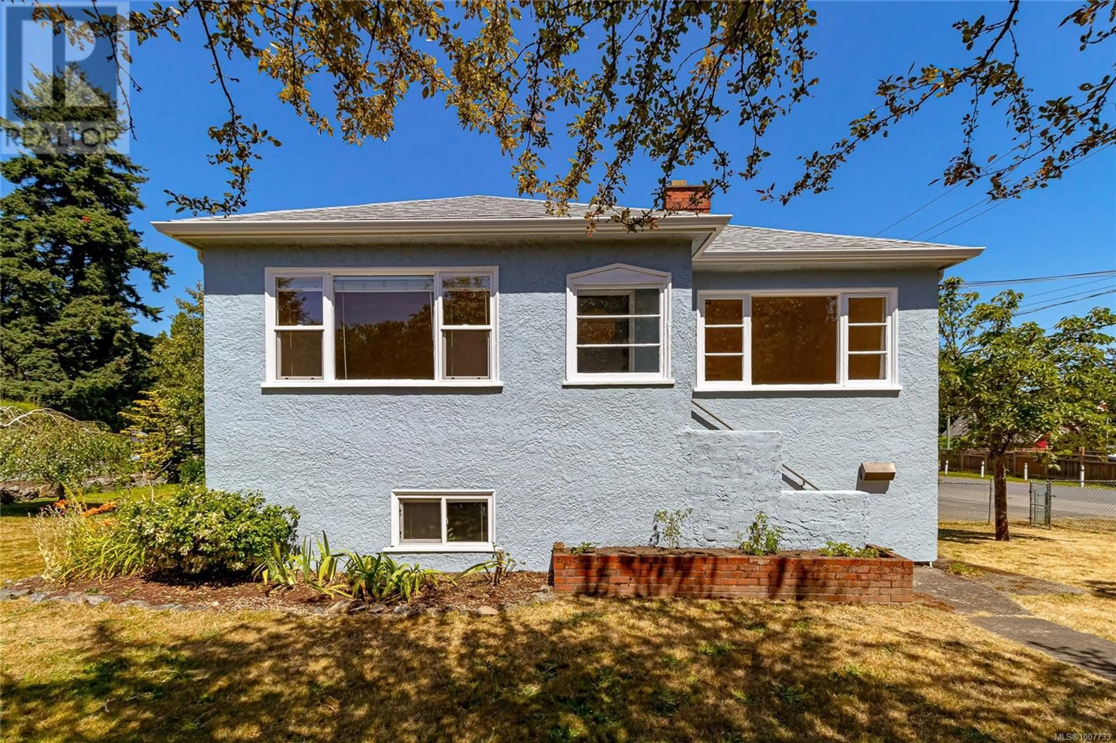 Home with brick exterior material, street for 600 COWPER STREET, Saanich British Columbia V9A2E7