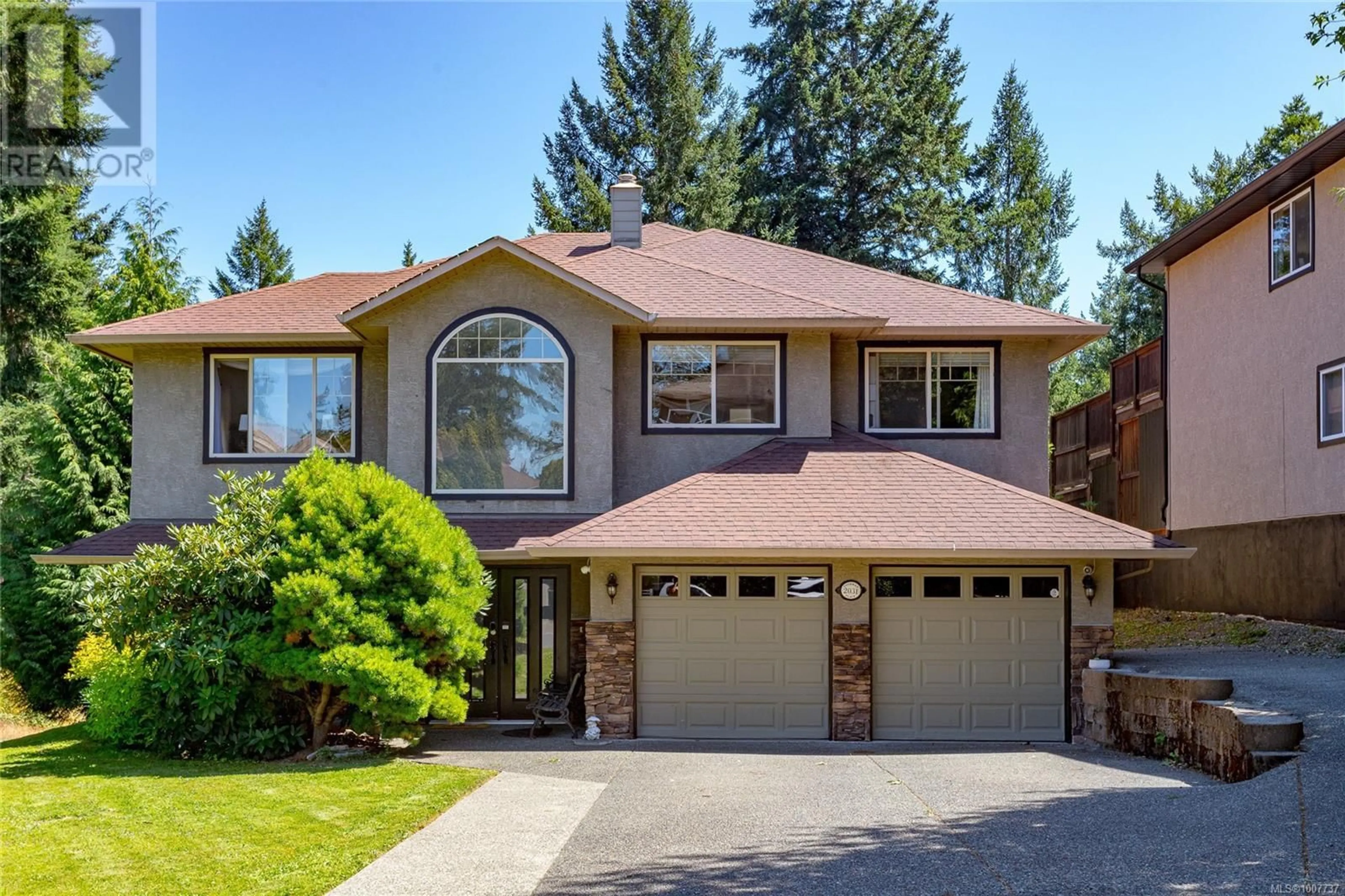 Home with vinyl exterior material, street for 2031 GOURMAN PLACE, Langford British Columbia V9B6A9