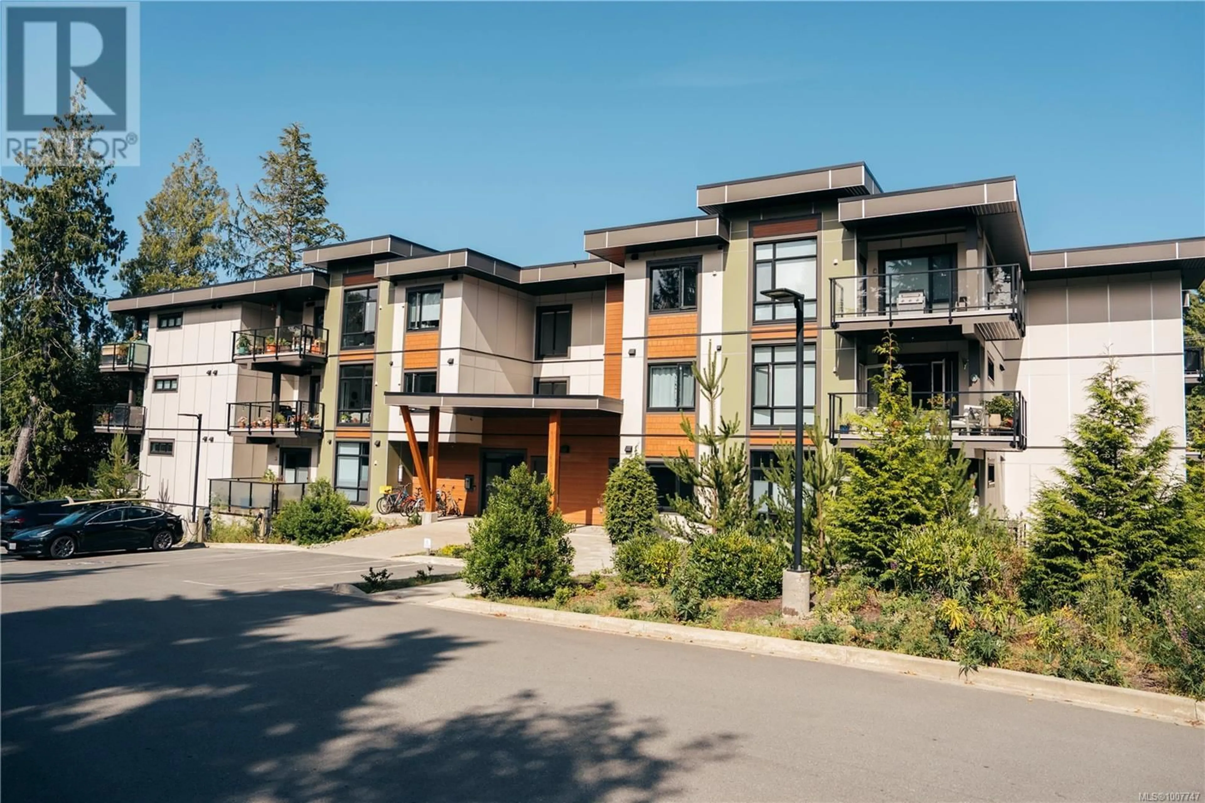 Unknown for 306 - 700 YEW WOOD ROAD, Tofino British Columbia V0R2Z0