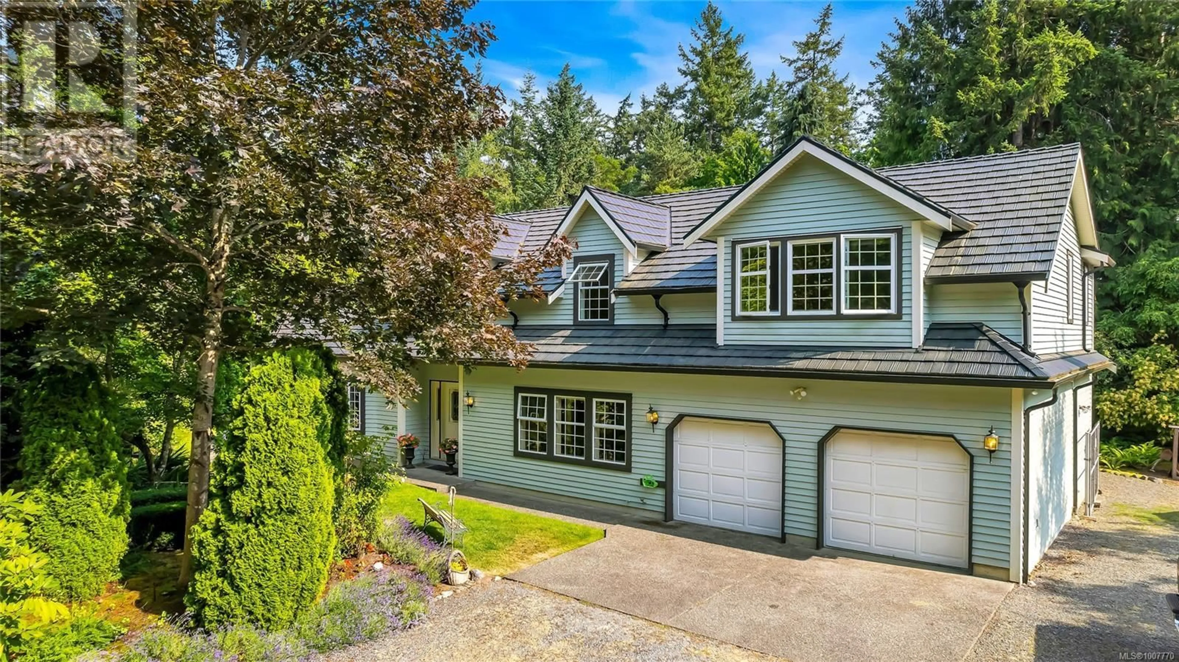 A pic from outside/outdoor area/front of a property/back of a property/a pic from drone, street for 591 ABOYNE AVENUE, North Saanich British Columbia V8L5G3