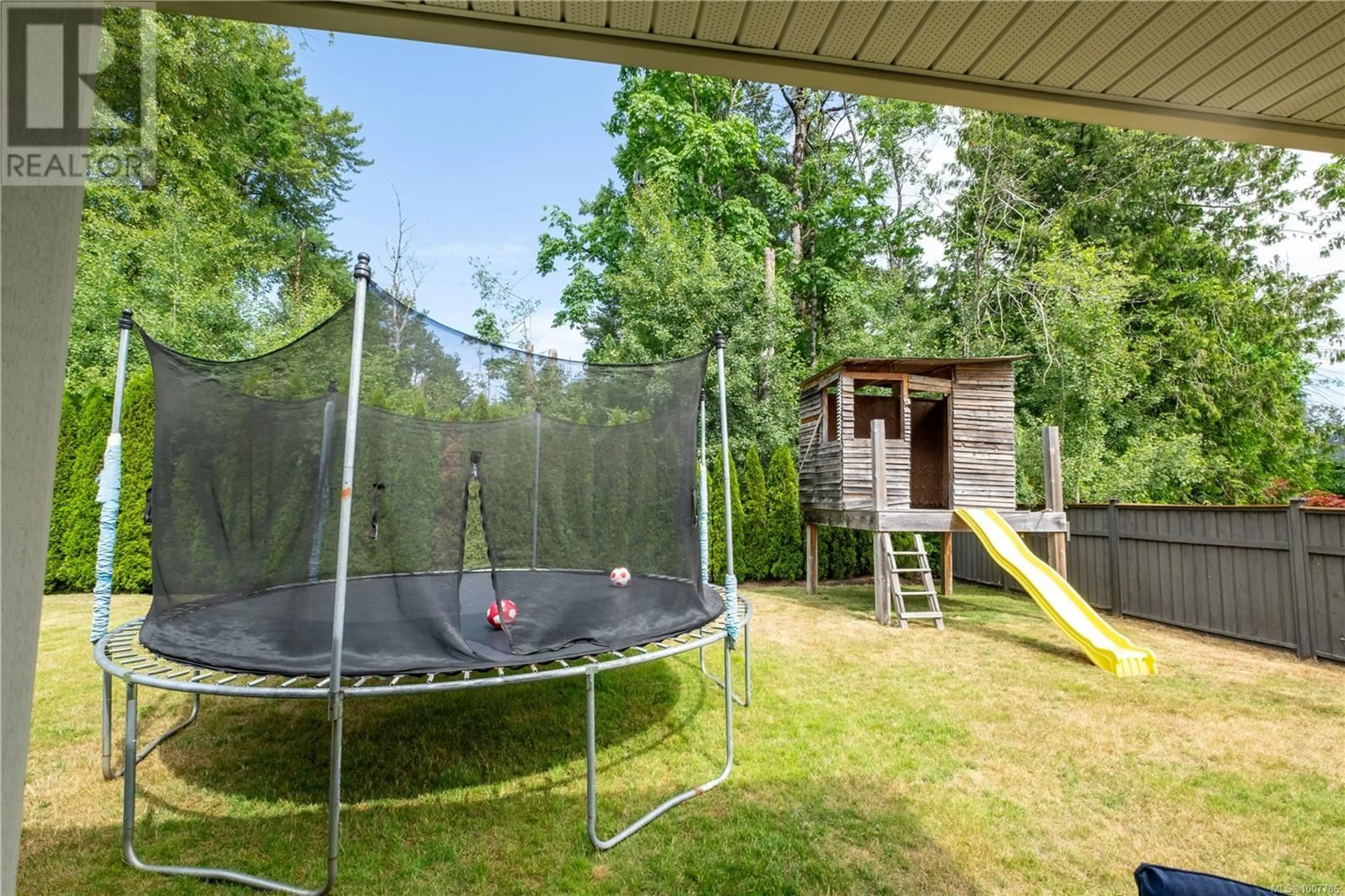 Patio, forest/trees view for 2757 SWANSON STREET, Courtenay British Columbia V9N0C8