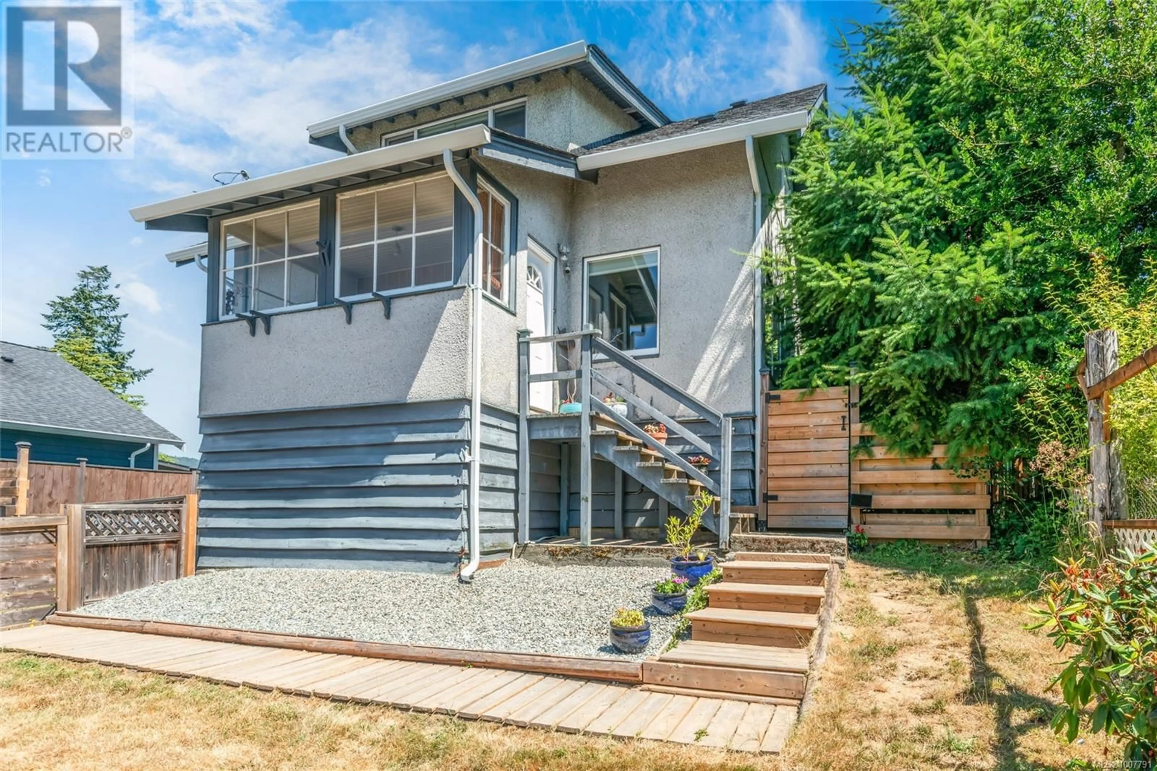Home with vinyl exterior material, street for 5081 IAN AVENUE, Port Alberni British Columbia V9Y6V8