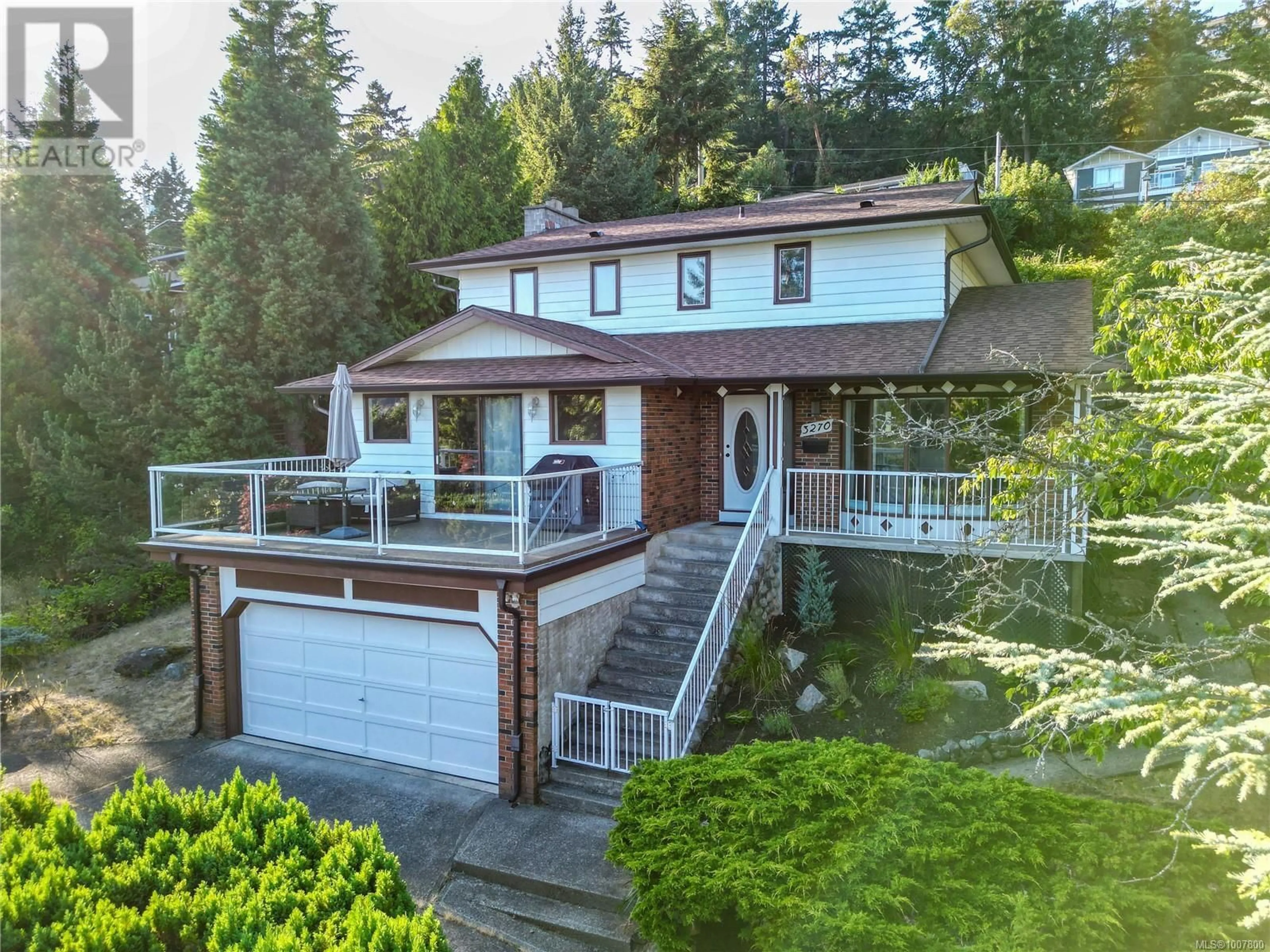 A pic from outside/outdoor area/front of a property/back of a property/a pic from drone, unknown for 3270 SMUGGLERS HILL DRIVE, Nanaimo British Columbia V9R1T8
