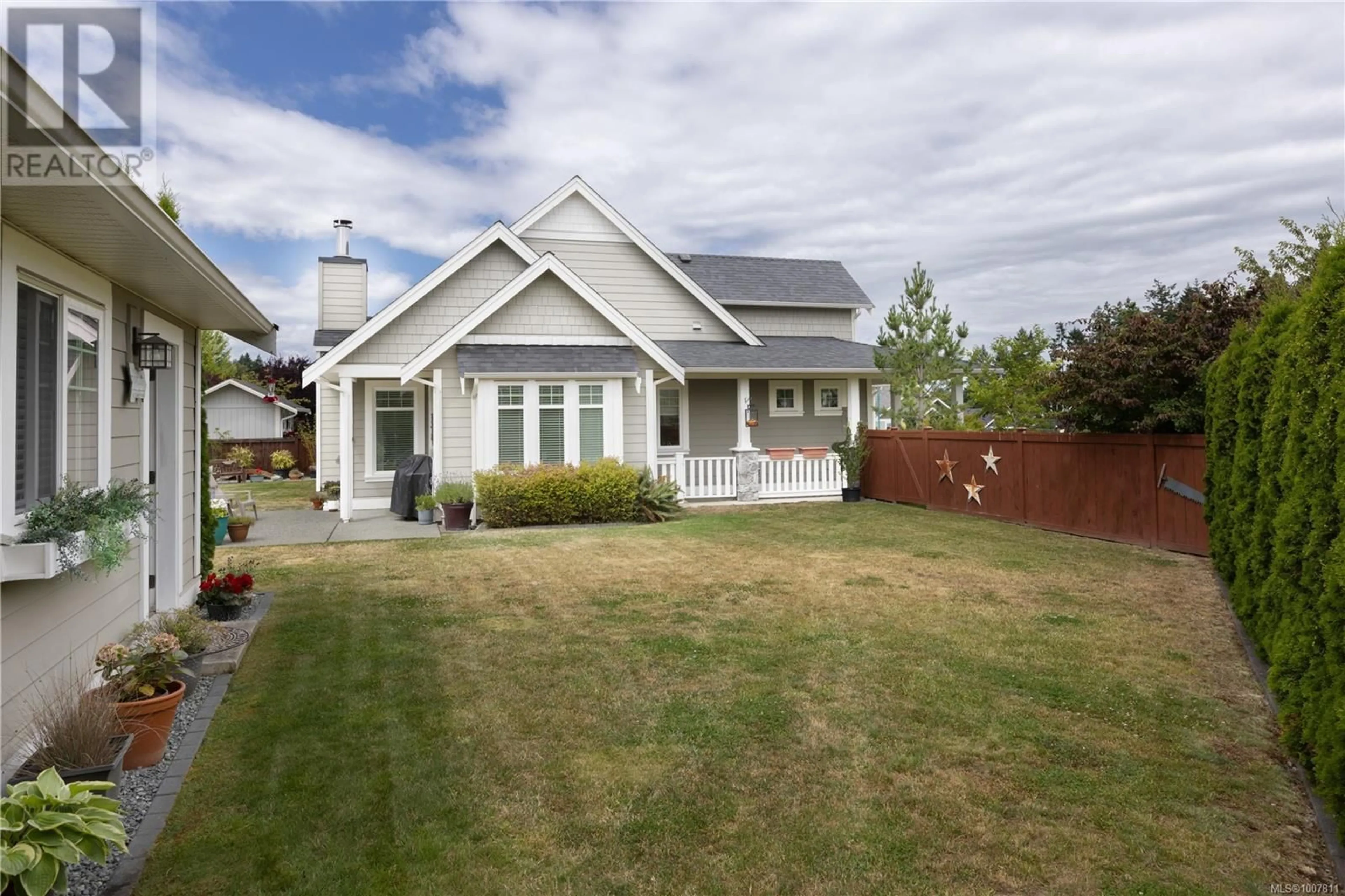 Home with vinyl exterior material, street for 2560 FAULKNER PLACE, Mill Bay British Columbia V0R2P2