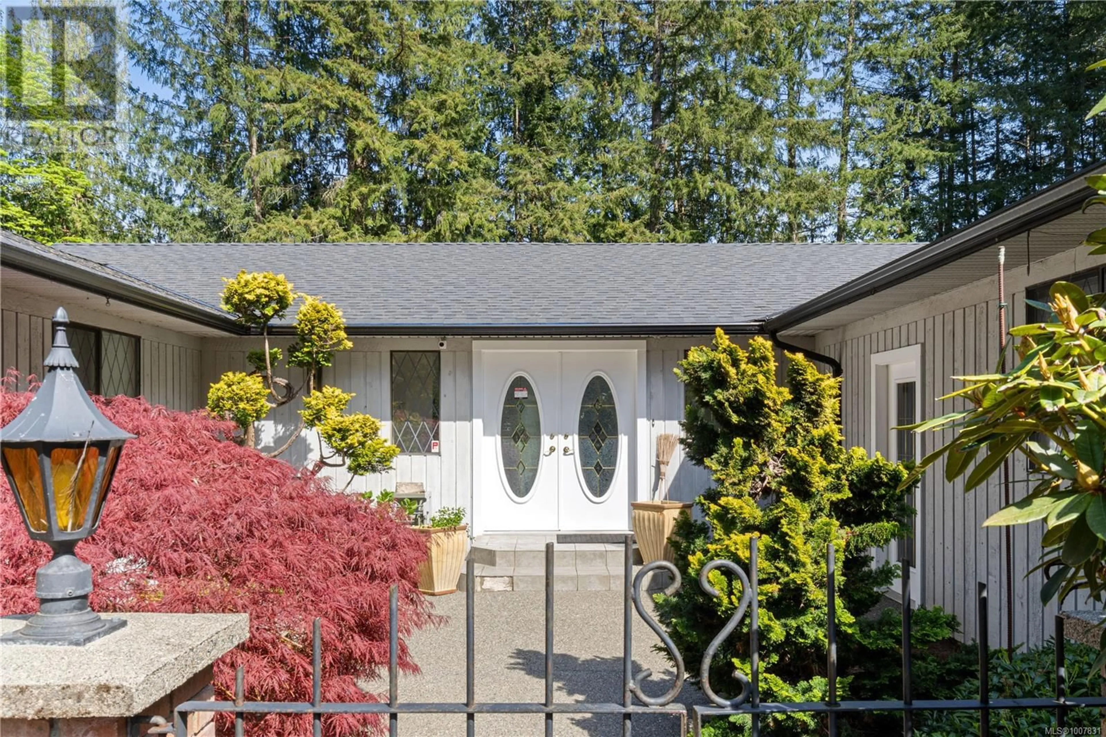 Home with vinyl exterior material, street for 578 WAIN ROAD, Parksville British Columbia V9P1R1