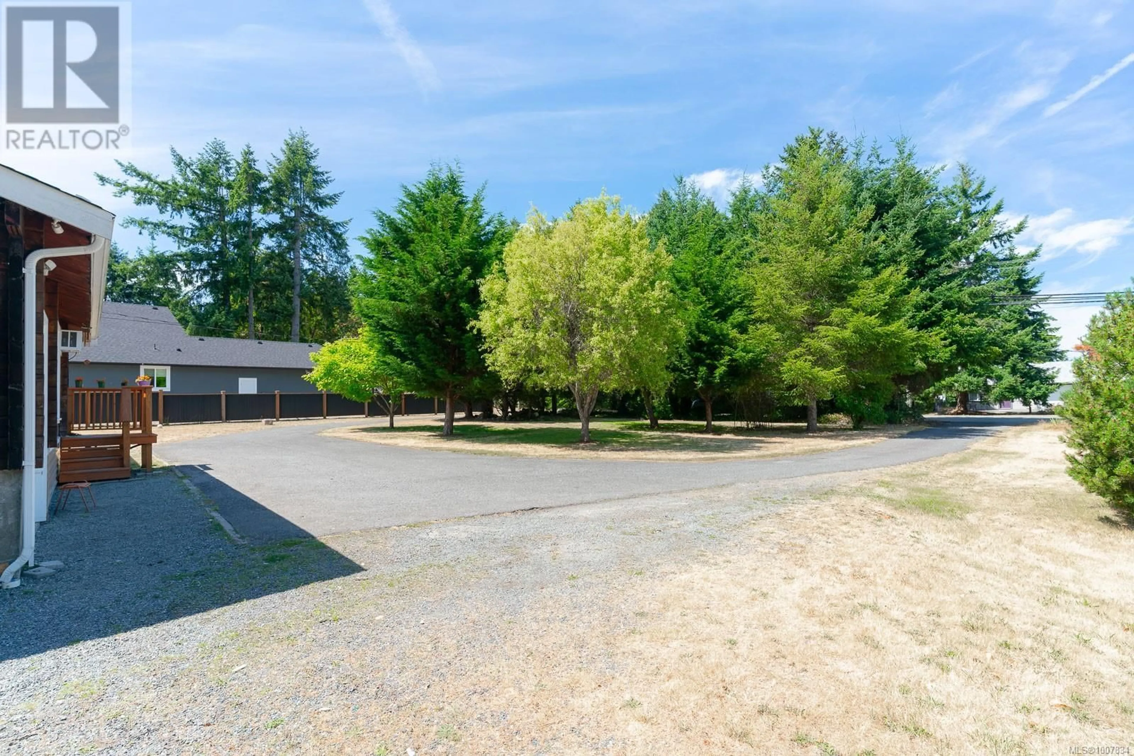 A pic from outside/outdoor area/front of a property/back of a property/a pic from drone, unknown for 7425 LANTZVILLE ROAD, Lantzville British Columbia V0R2H0