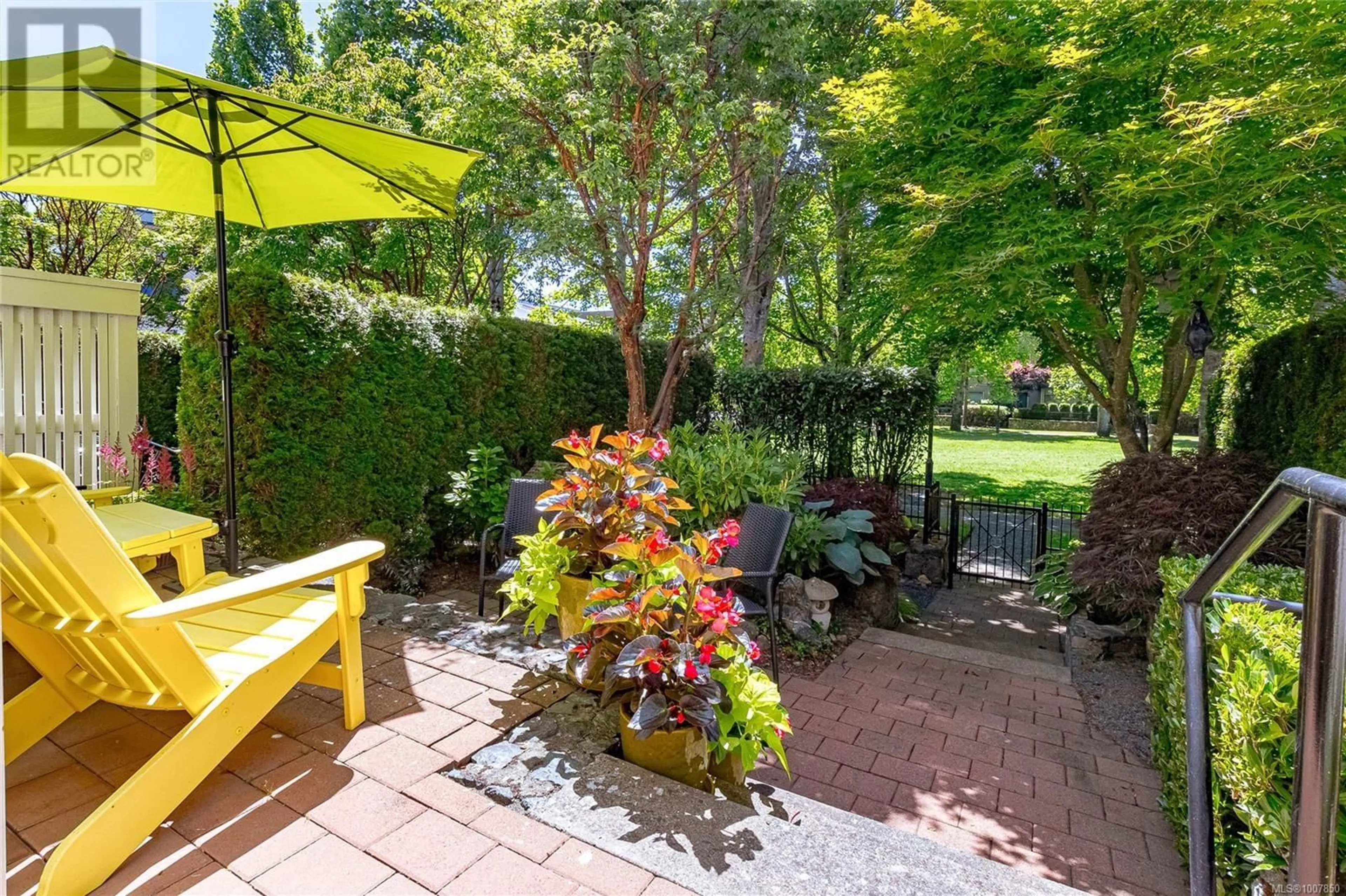 Patio, street for 6 - 370 WATERFRONT CRESCENT, Victoria British Columbia V8T5K3