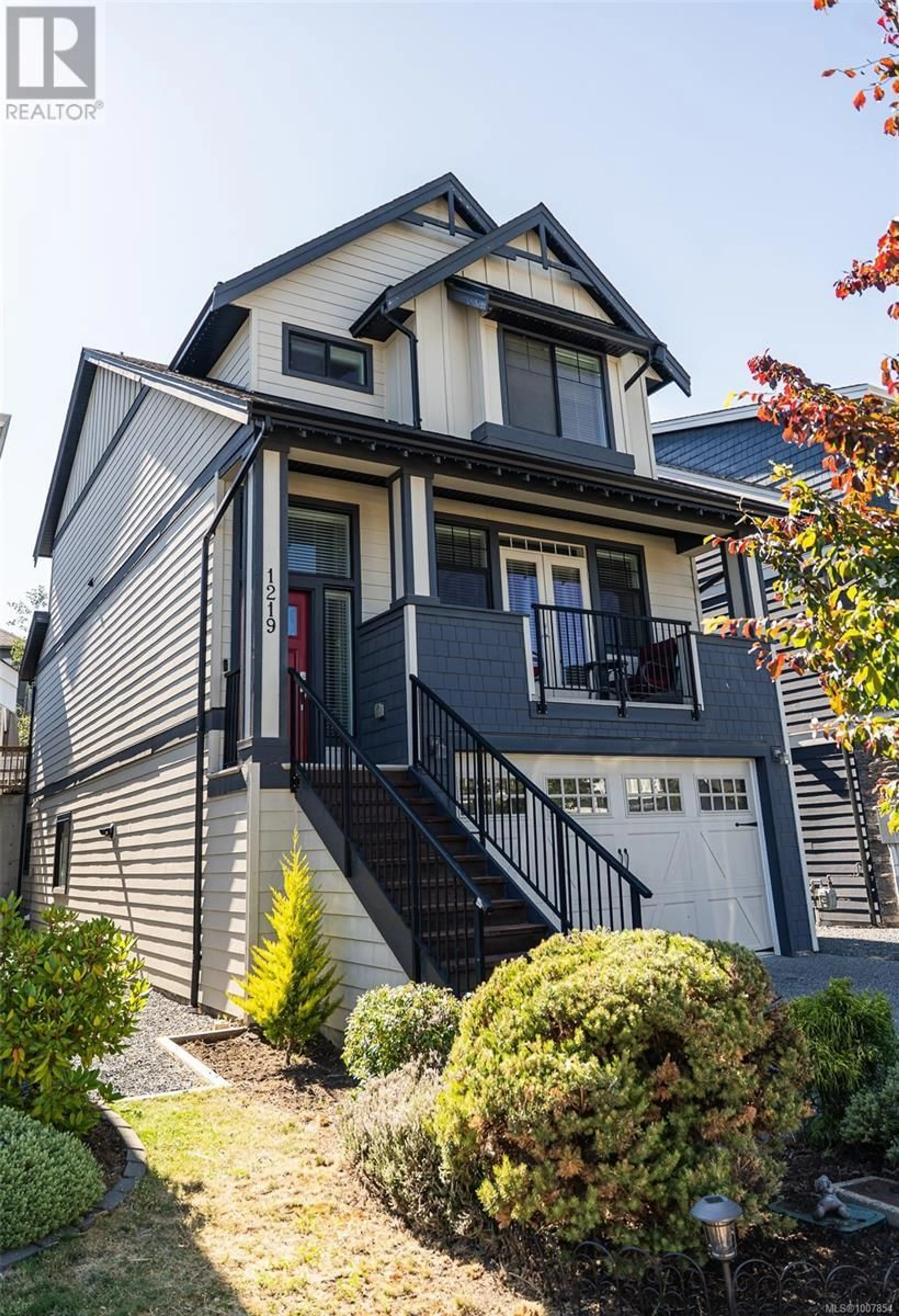Home with vinyl exterior material, street for 1219 DREAMCATCHER PLACE, Langford British Columbia V9B0T6