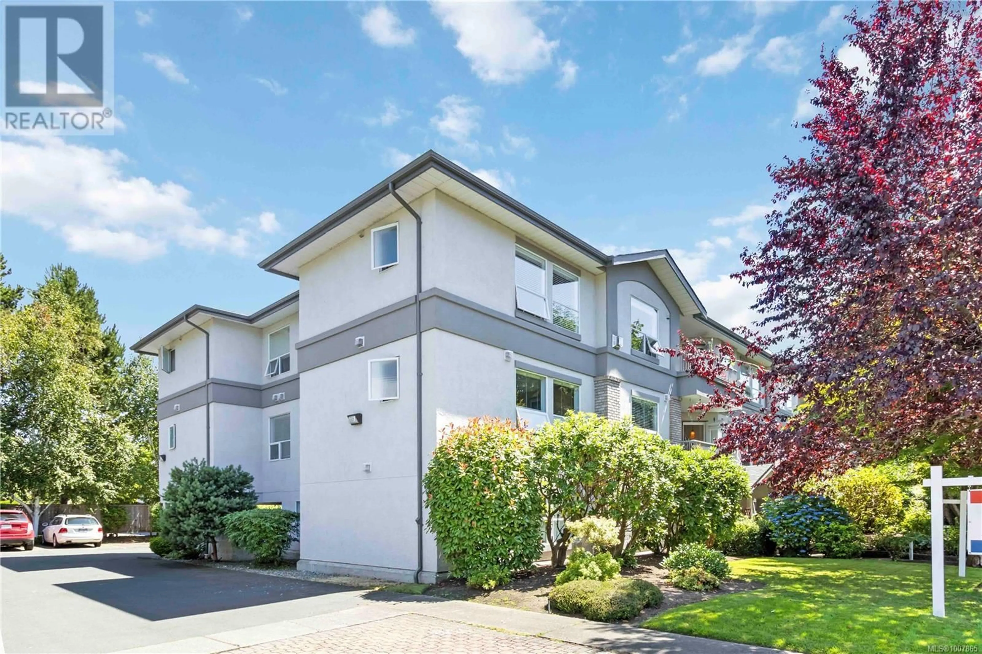 Unknown for 203 - 9945 FIFTH STREET, Sidney British Columbia V8L2X6