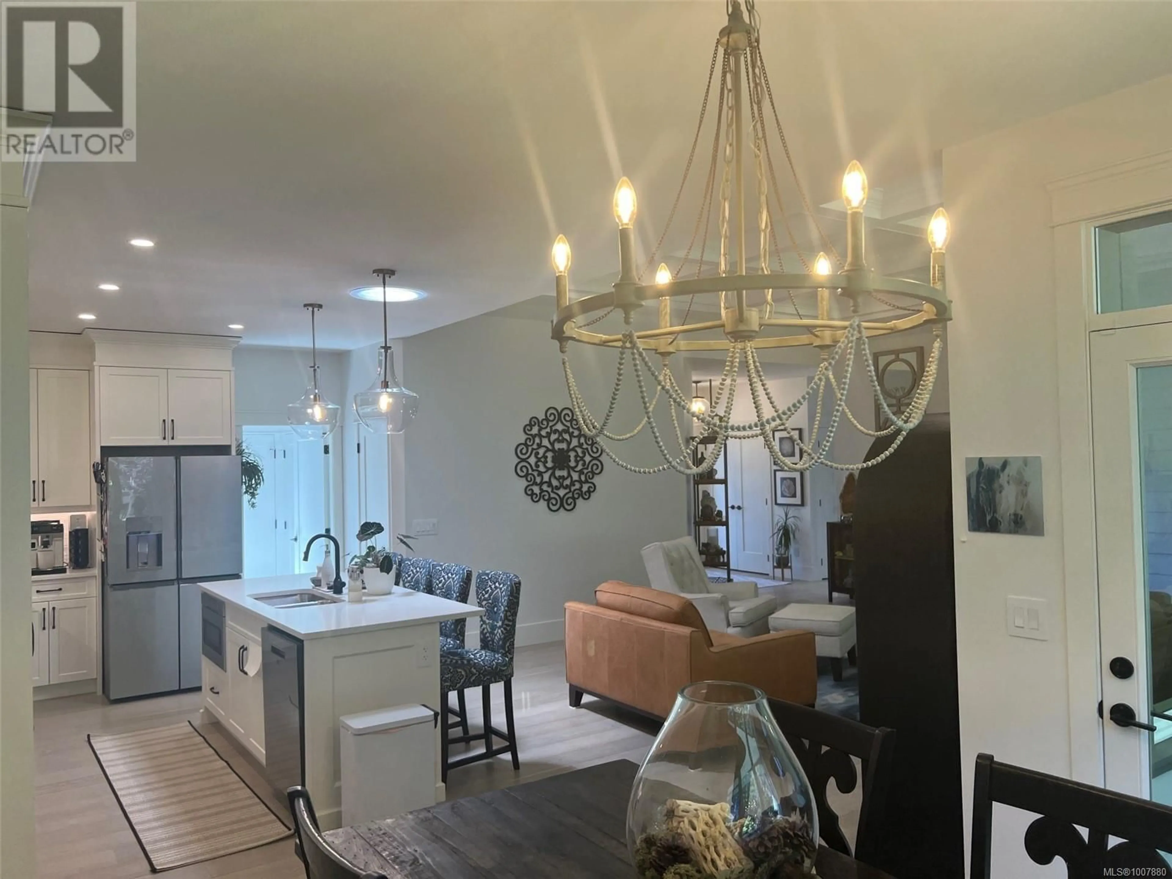 Open concept kitchen, ceramic/tile floor for 2643 CROWN ISLE DRIVE, Courtenay British Columbia V9N0E4