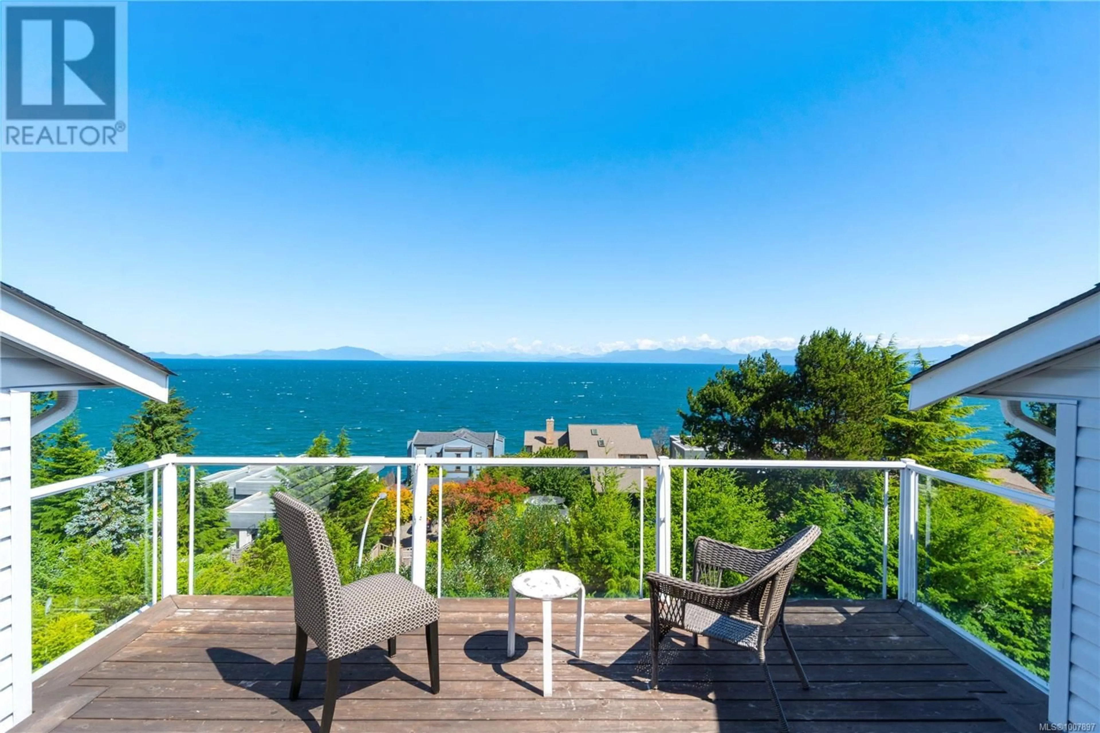 Balcony in the apartment, water/lake/river/ocean view for 4943 FILLINGER CRESCENT, Nanaimo British Columbia V9V1H9