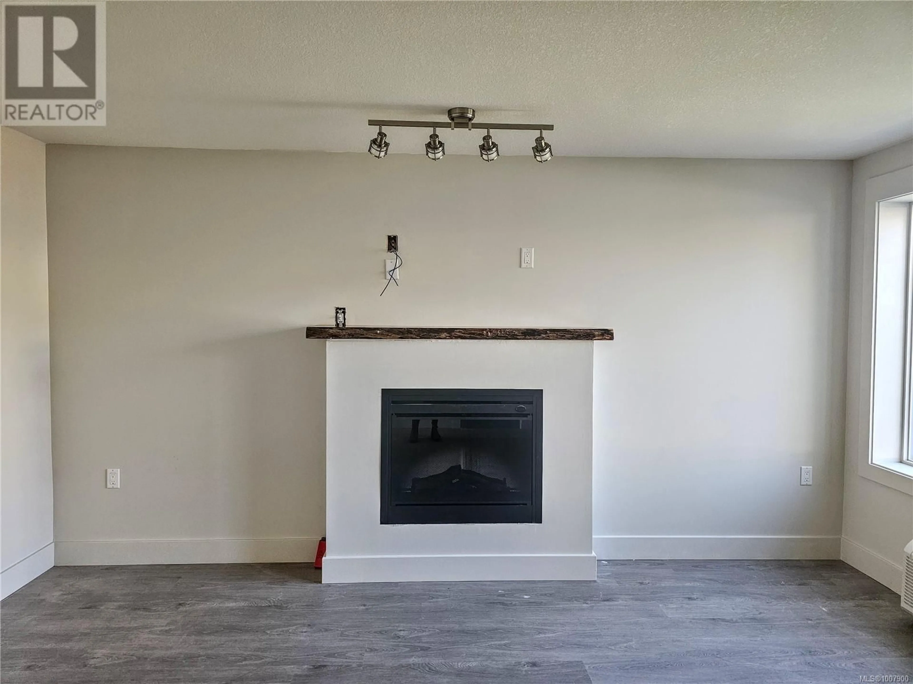 A pic of a room for 495 NICOL STREET, Nanaimo British Columbia V9R4T5