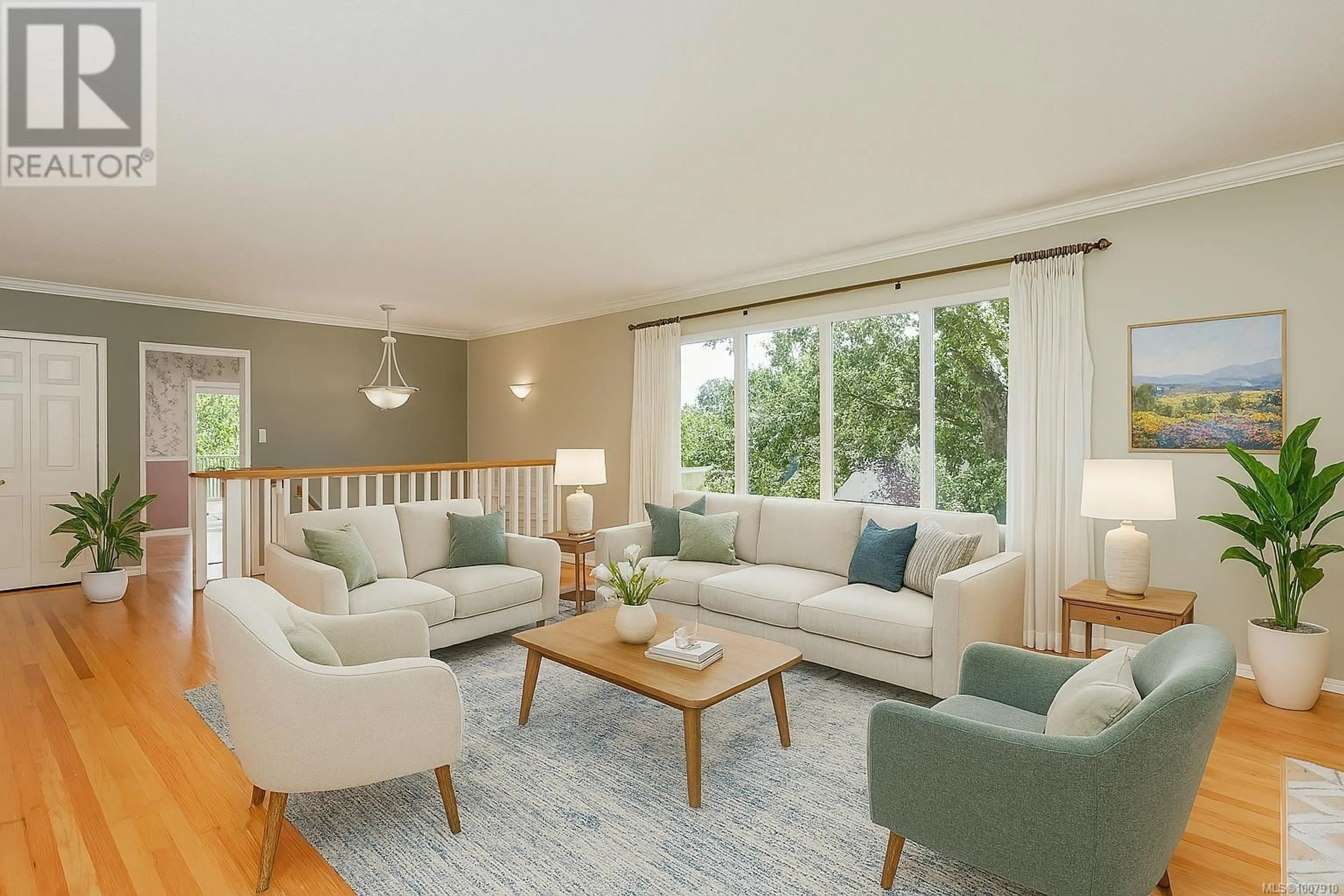 Living room with furniture, wood/laminate floor for 1470 BANFF PLACE, Saanich British Columbia V8P2E8