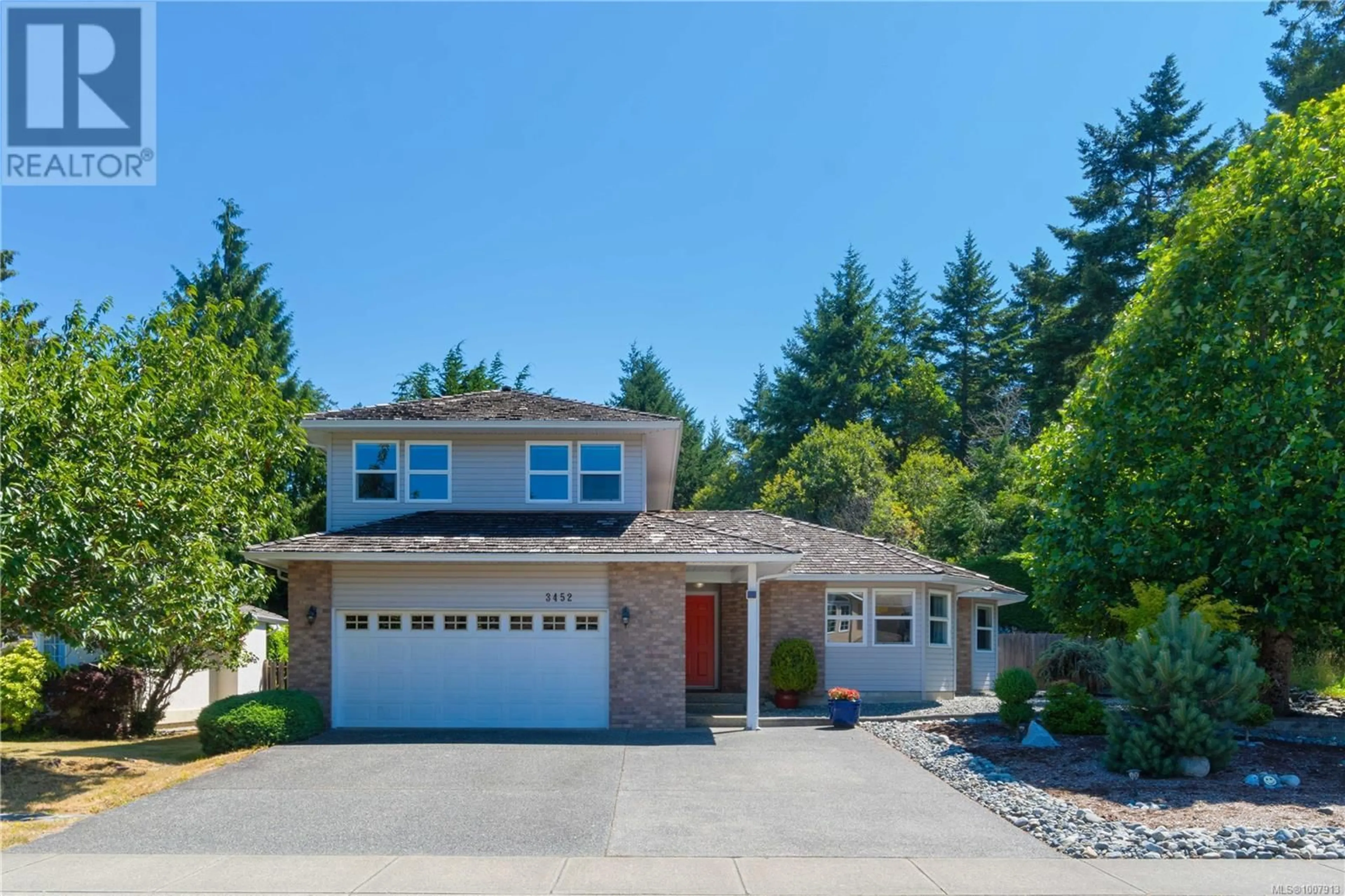 Home with vinyl exterior material, street for 3452 PLANTA ROAD, Nanaimo British Columbia V9T6E1
