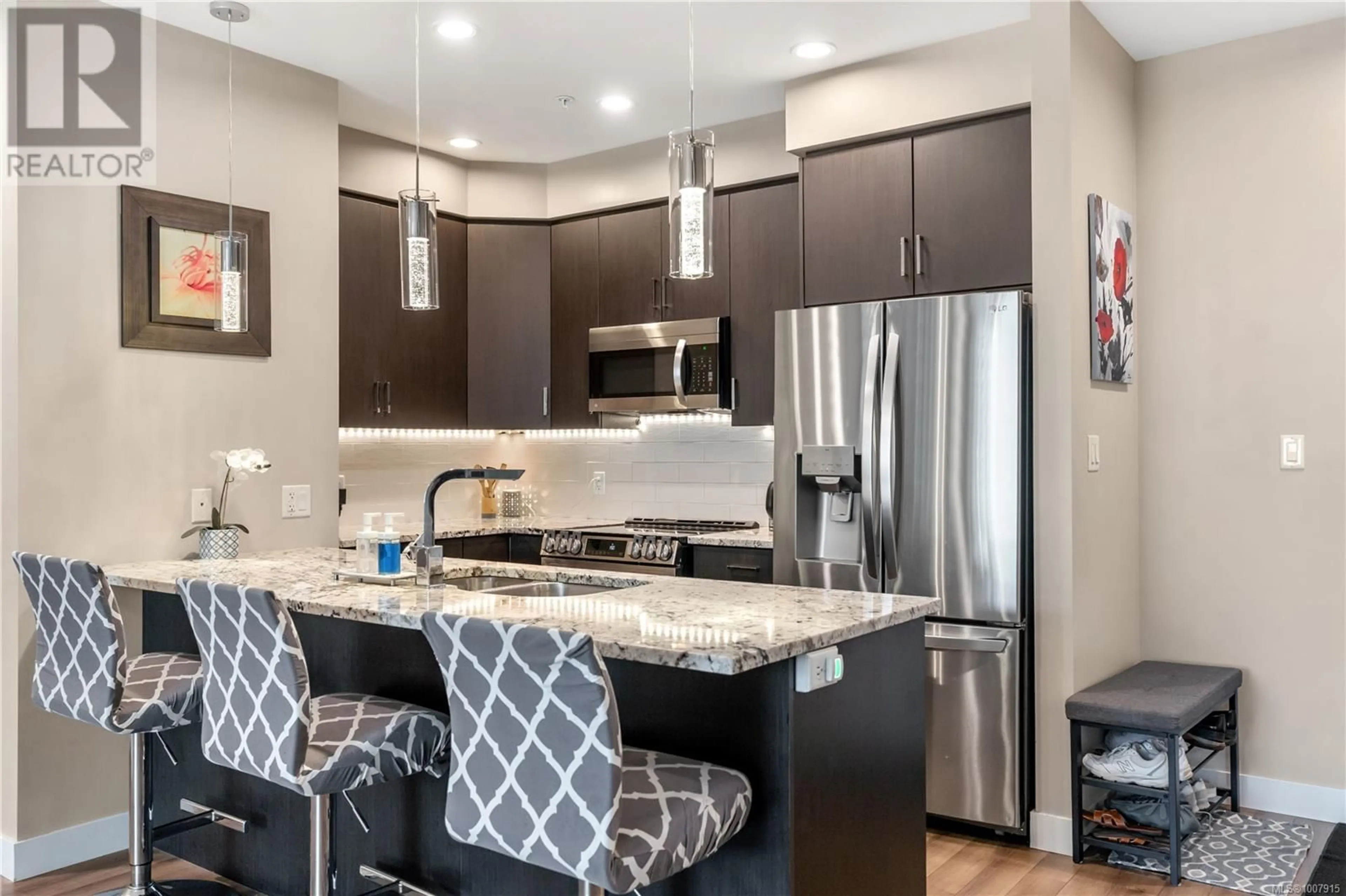 Open concept kitchen, unknown for 313 - 2655 SOOKE ROAD, Langford British Columbia V9B1Y3