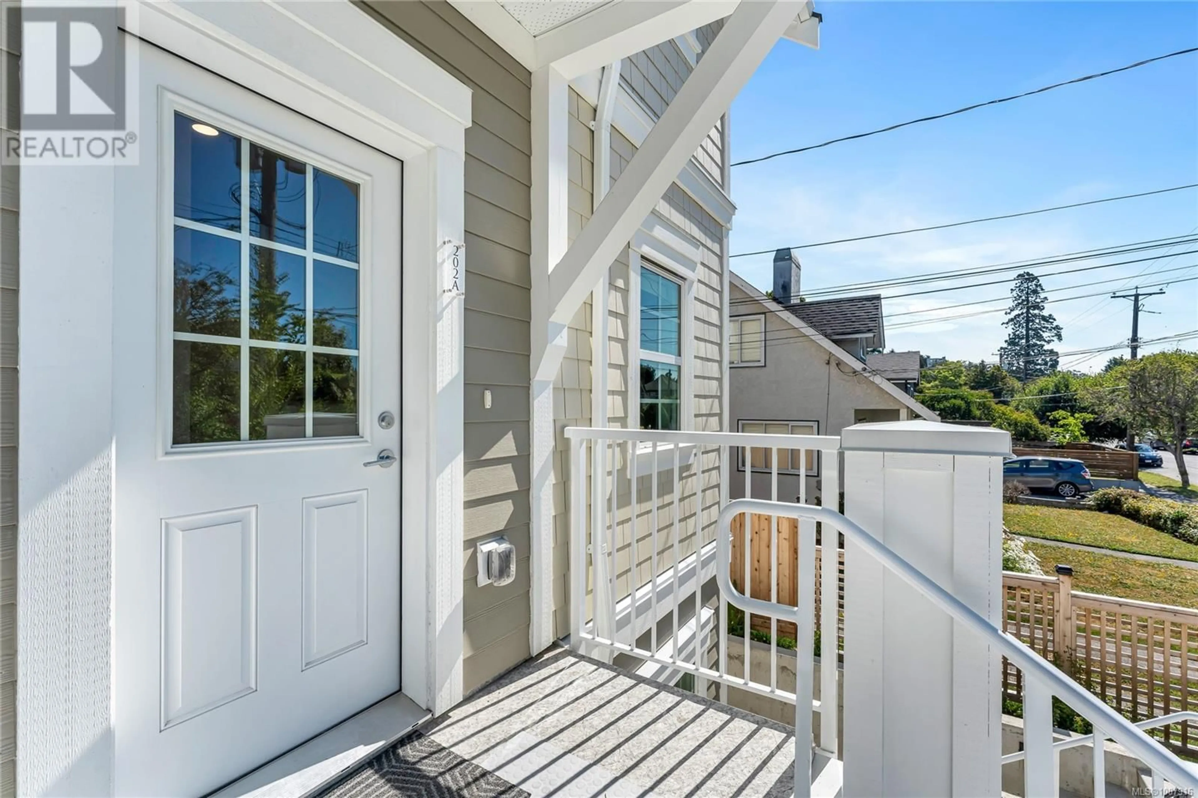 Unknown for 202 A - 1224 RICHARDSON STREET, Victoria British Columbia V8V3E1