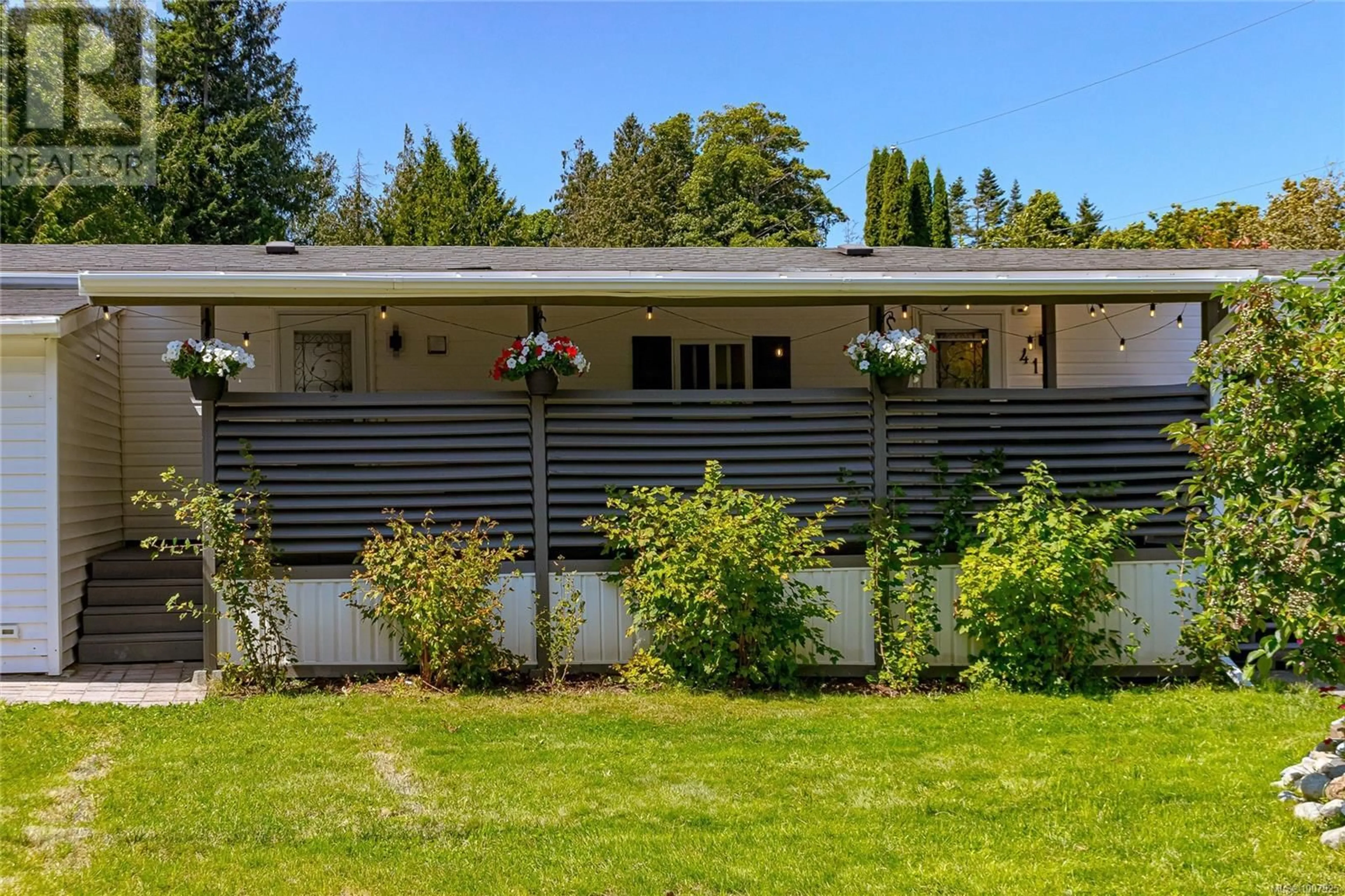 Unknown for 410 - 2850 STAUTW ROAD, Central Saanich British Columbia V8M2C9