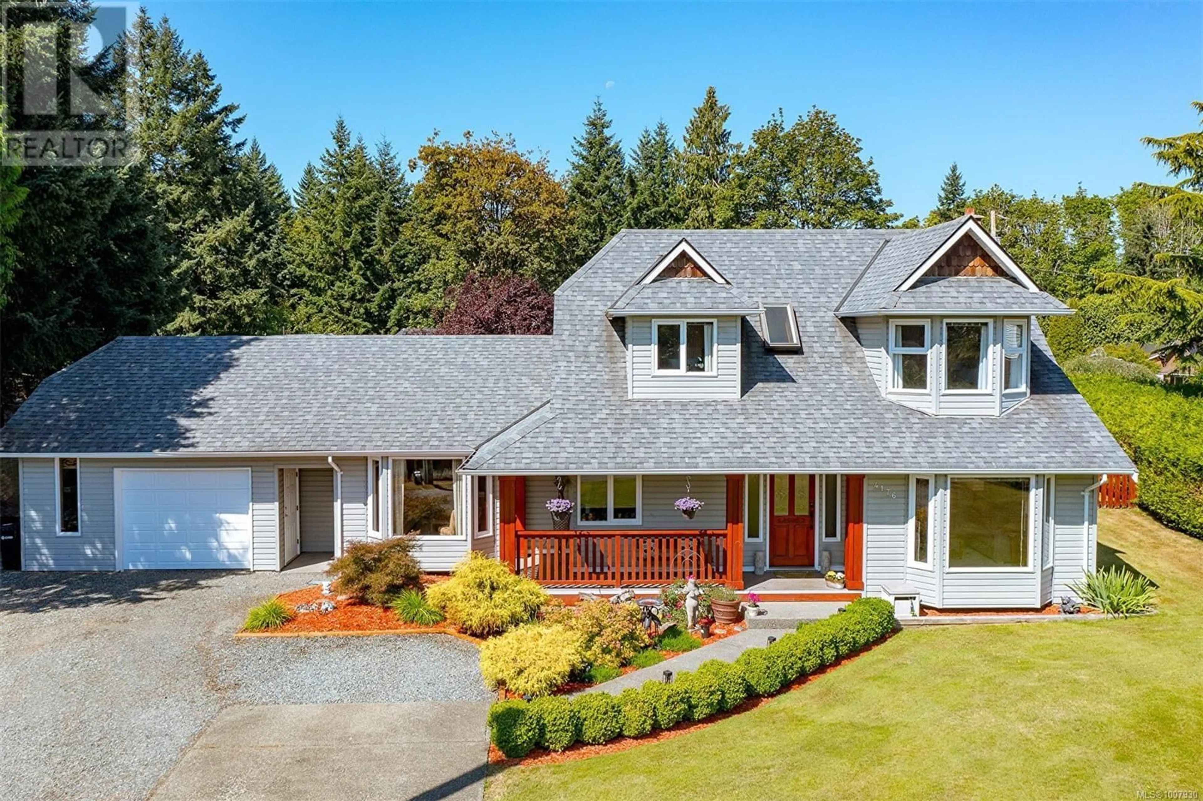 Home with vinyl exterior material, street for 4176 CANTERBURY PLACE, Cobble Hill British Columbia V8H0J4