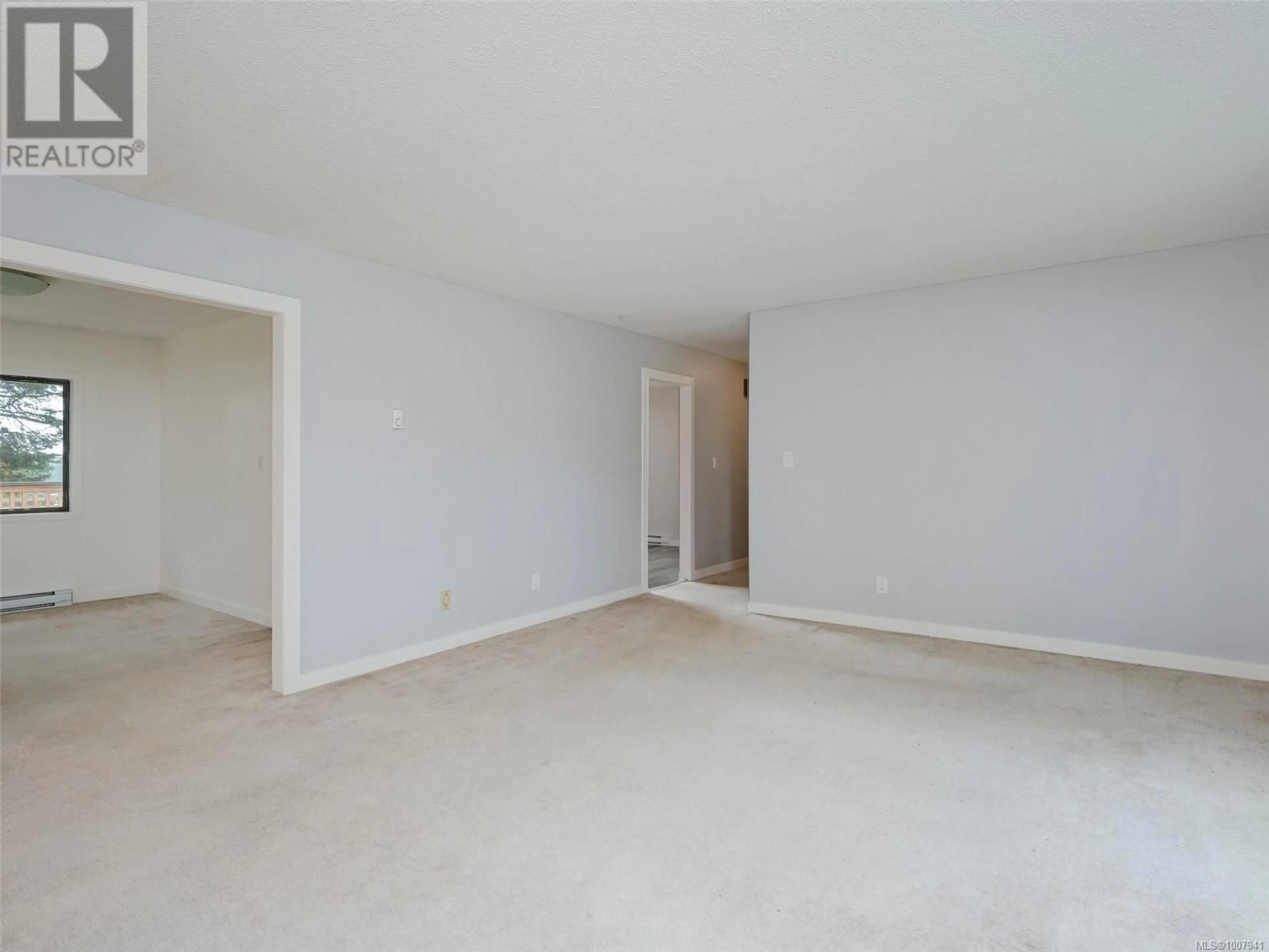 A pic of a room for 4125 CEDAR HILL ROAD, Saanich British Columbia V8N3C2