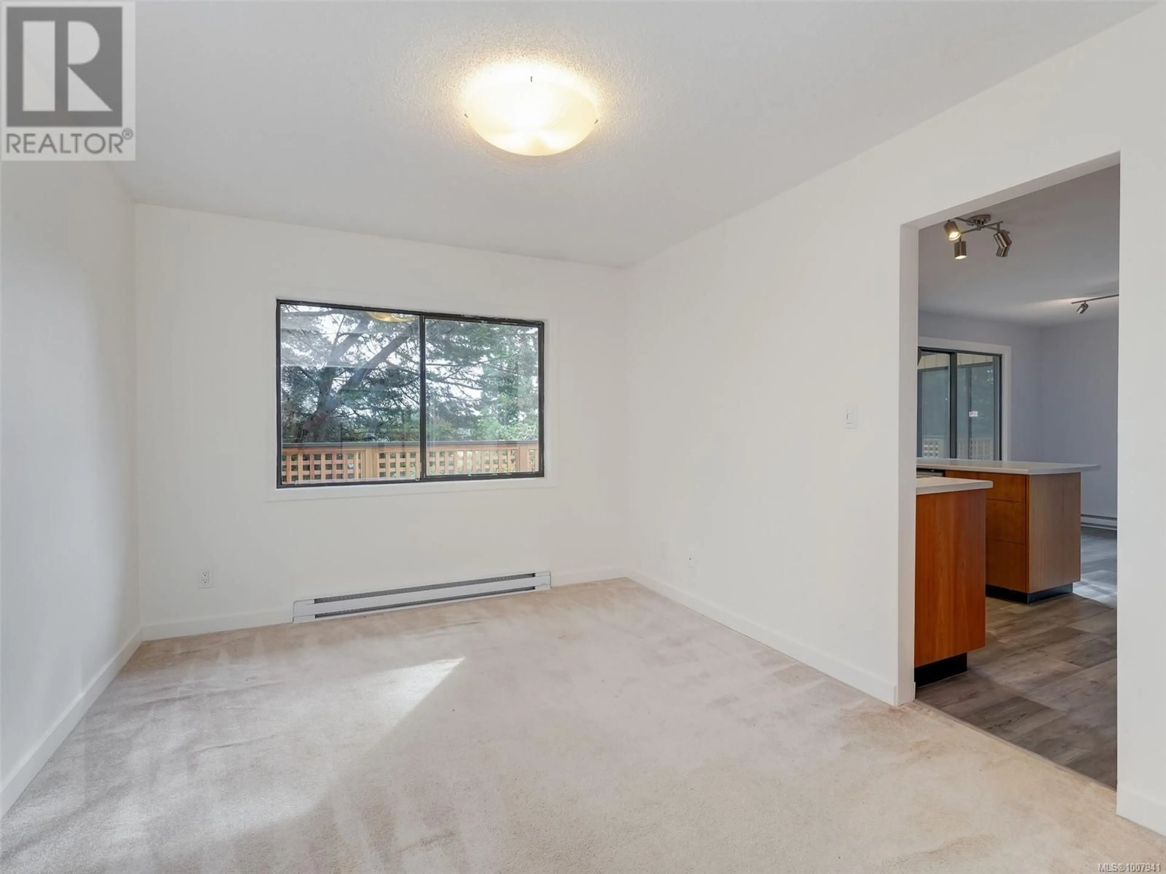 A pic of a room for 4125 CEDAR HILL ROAD, Saanich British Columbia V8N3C2